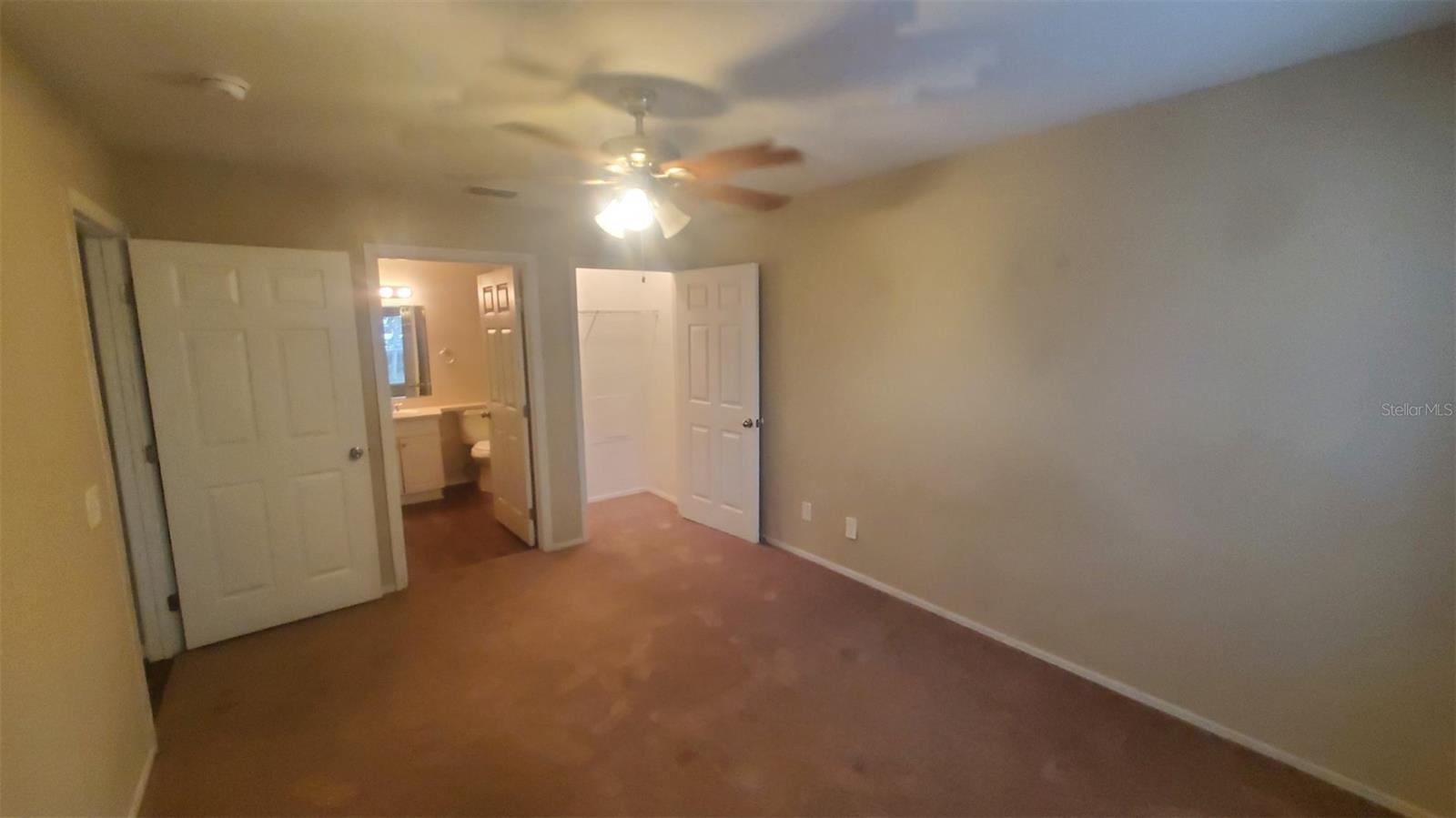 Image 13 of 42 For 36232 Misty Oaks Drive 103