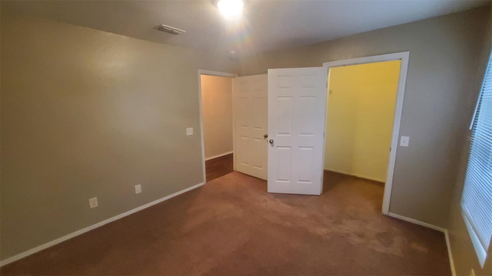 Image 19 of 42 For 36232 Misty Oaks Drive 103