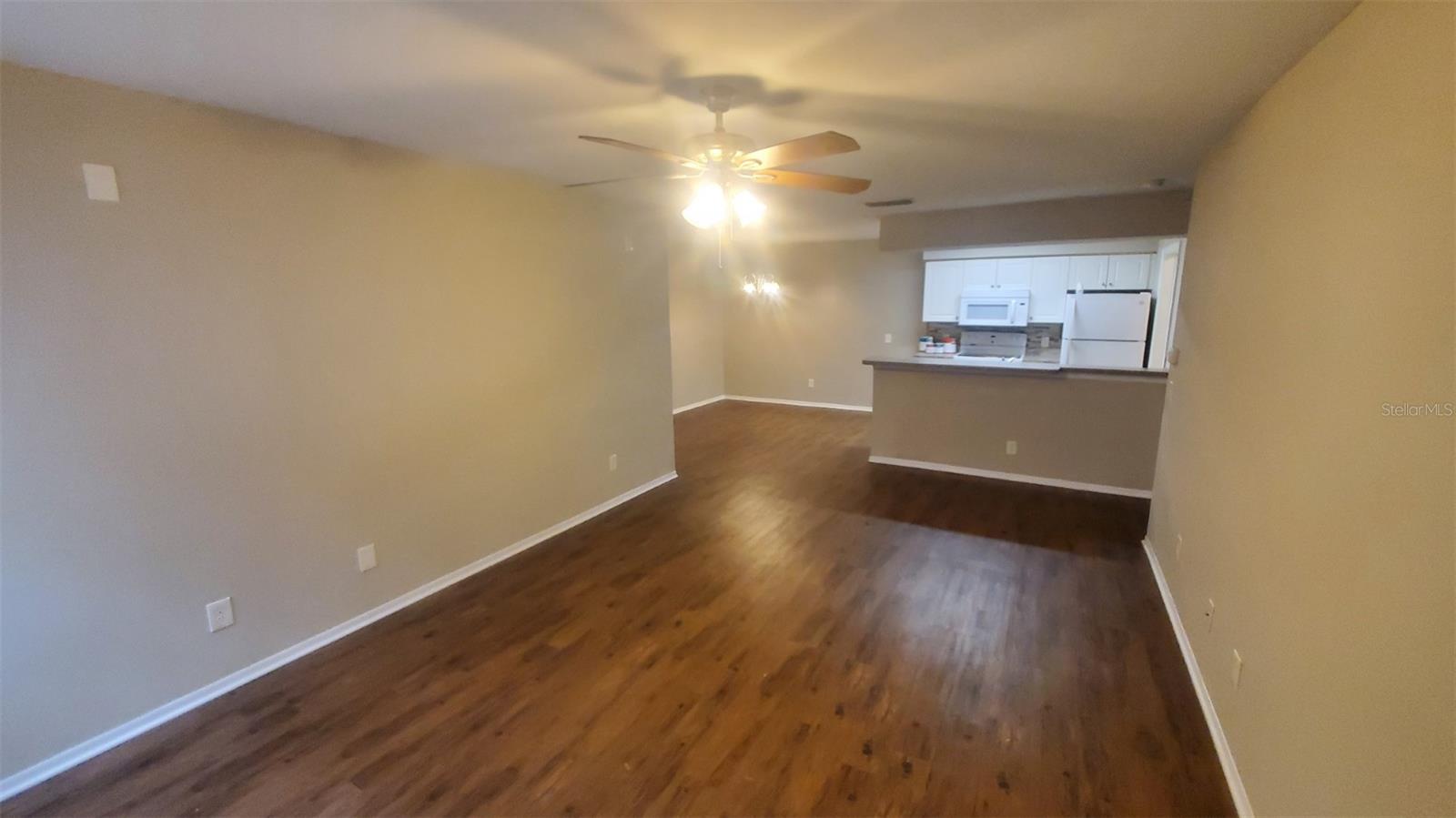 Image 5 of 42 For 36232 Misty Oaks Drive 103