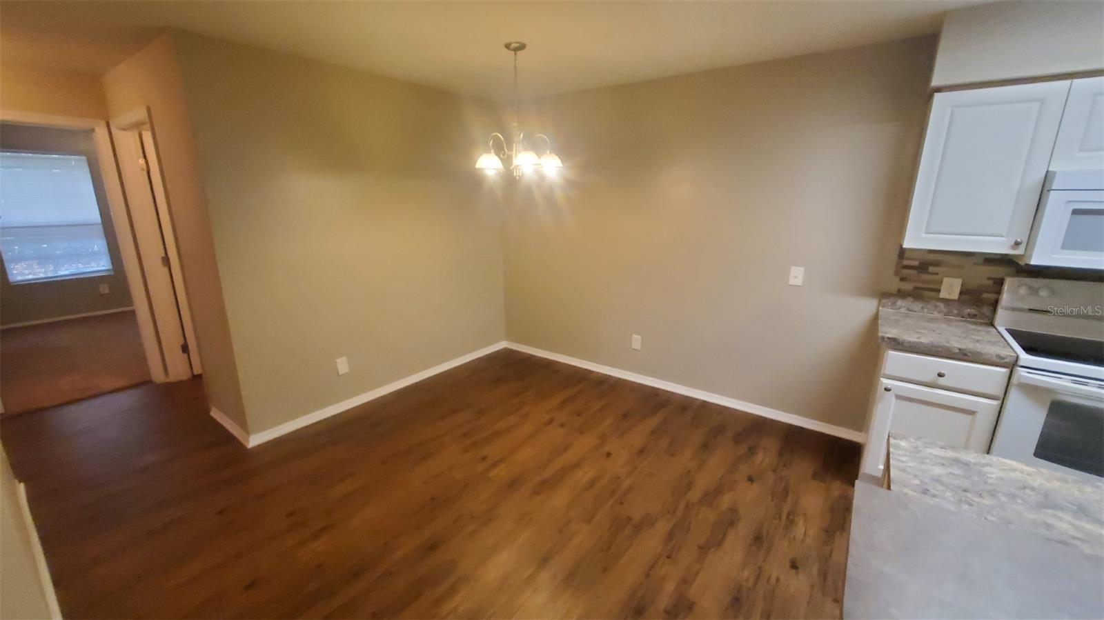 Image 7 of 42 For 36232 Misty Oaks Drive 103