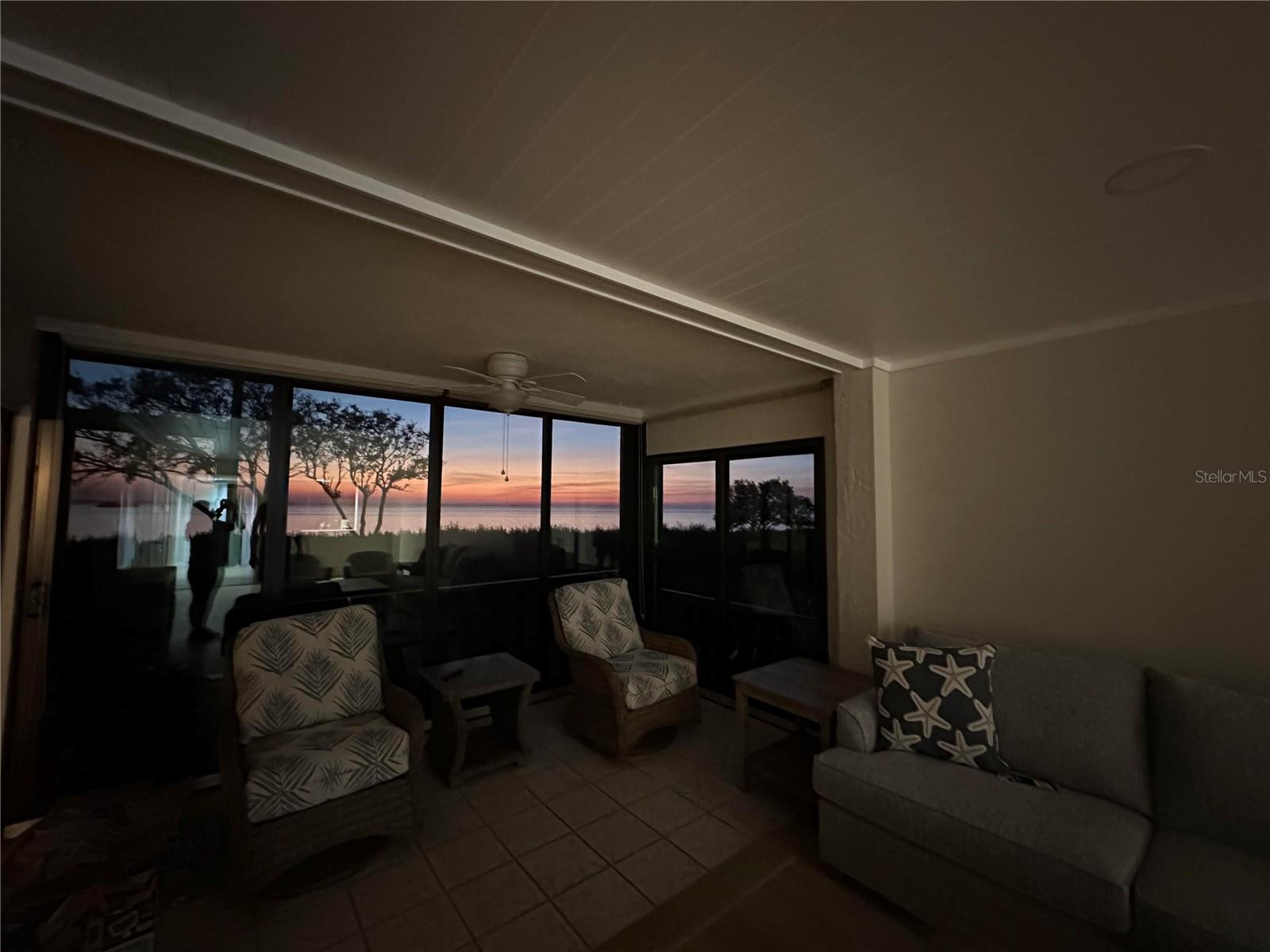 Image 12 of 35 For 1814 Mariner Drive 159