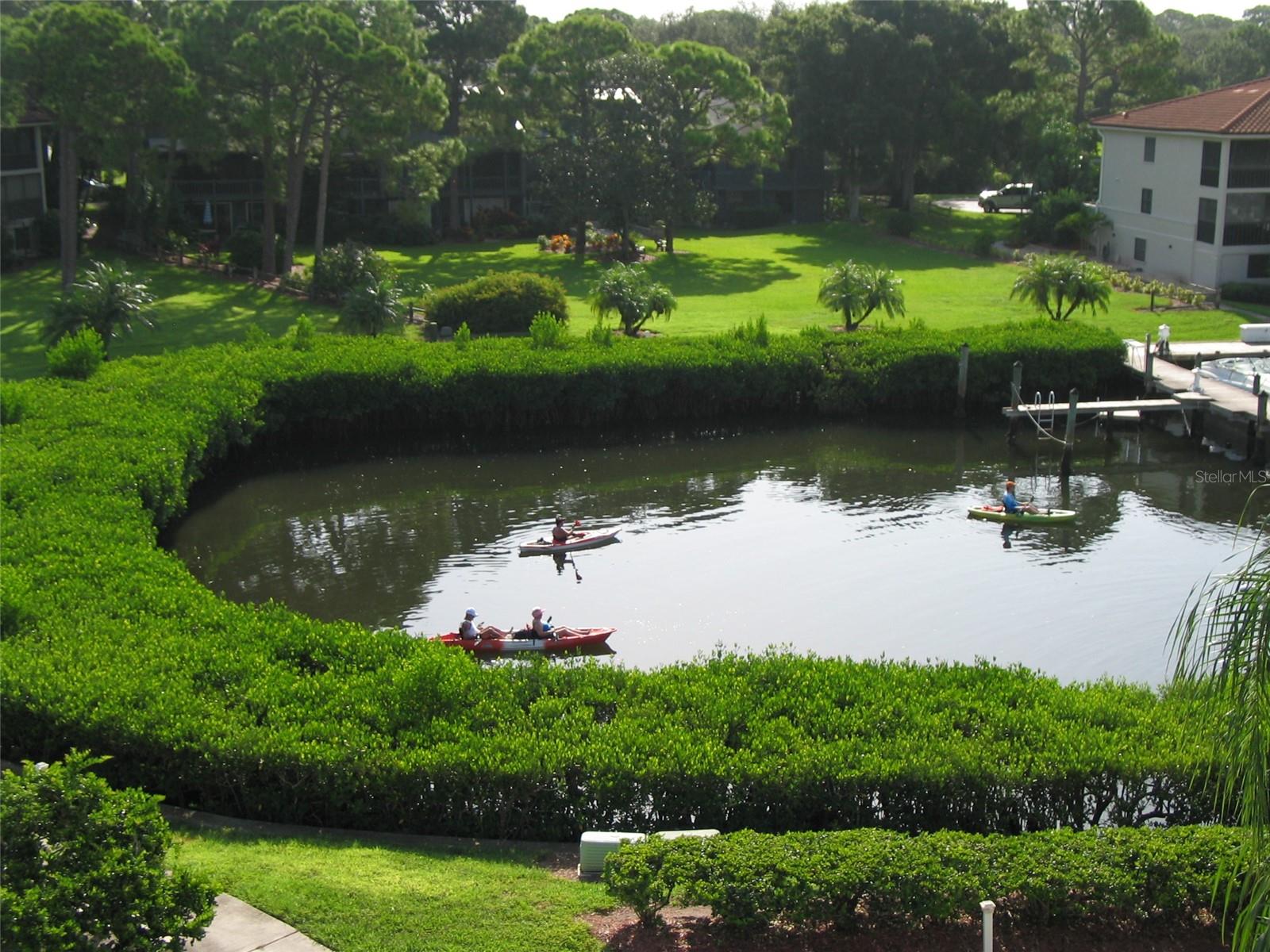 Image 20 of 35 For 1814 Mariner Drive 159