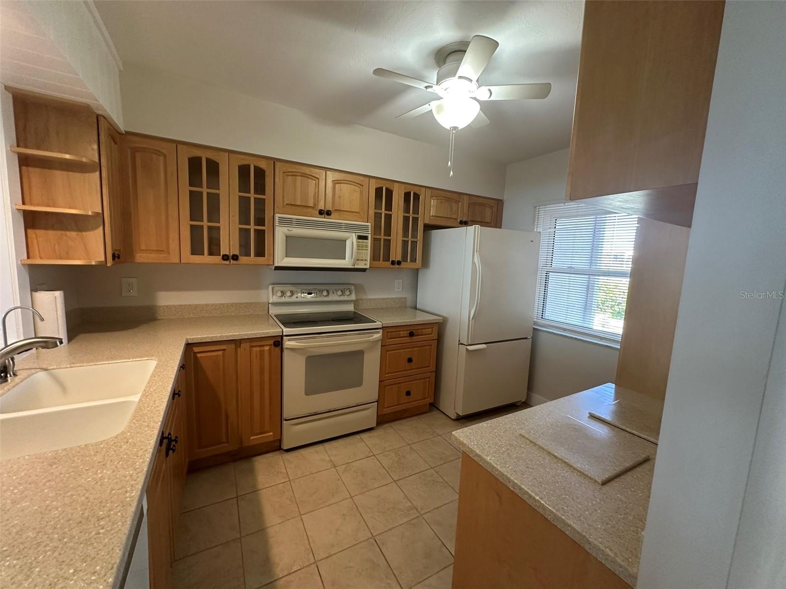 Image 7 of 35 For 1814 Mariner Drive 159