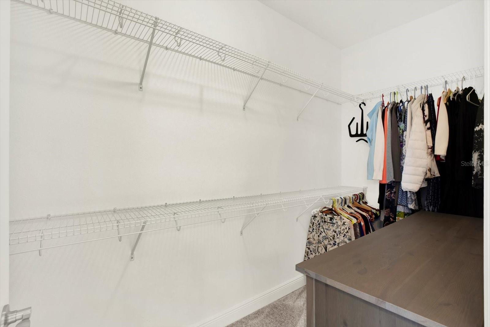 Listing photo id 17 for 19323 Hawk Valley Drive