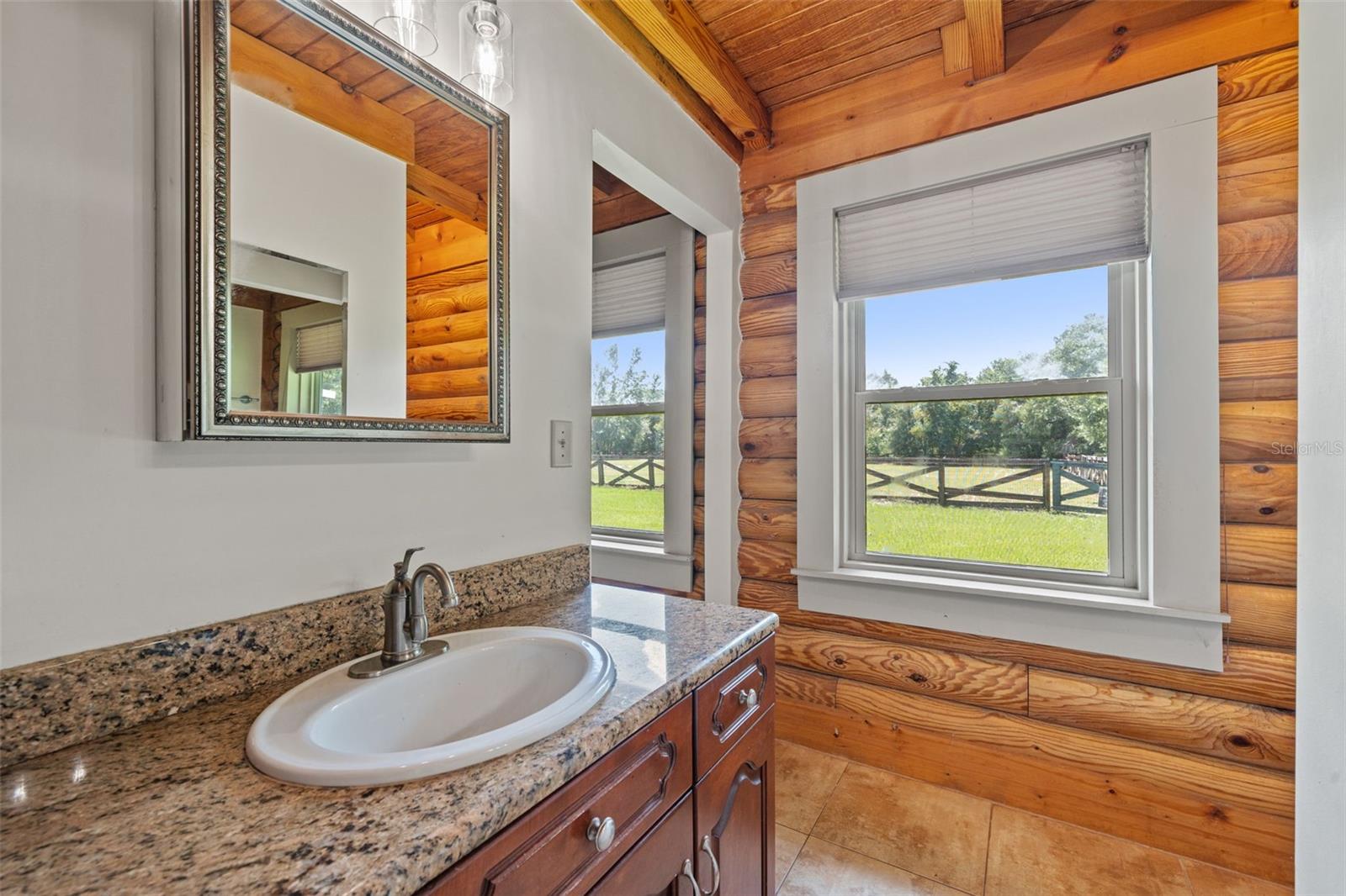 Image 29 of 55 For 18441 Oaklawn Drive