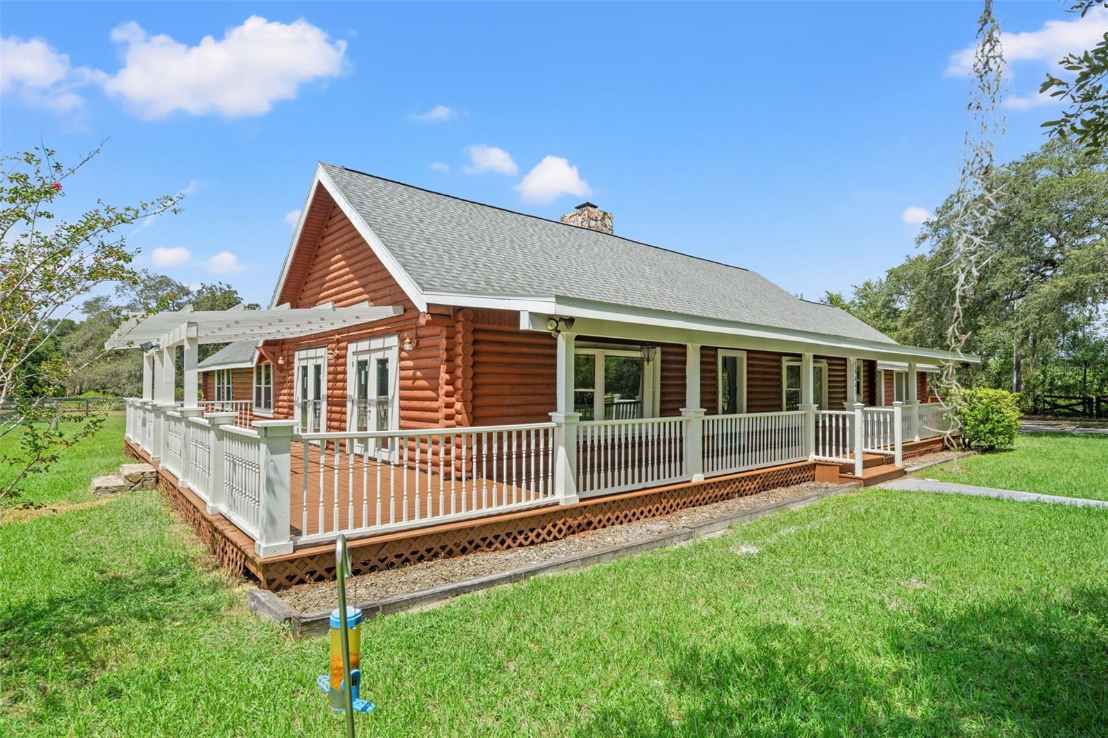 Image 3 of 55 For 18441 Oaklawn Drive