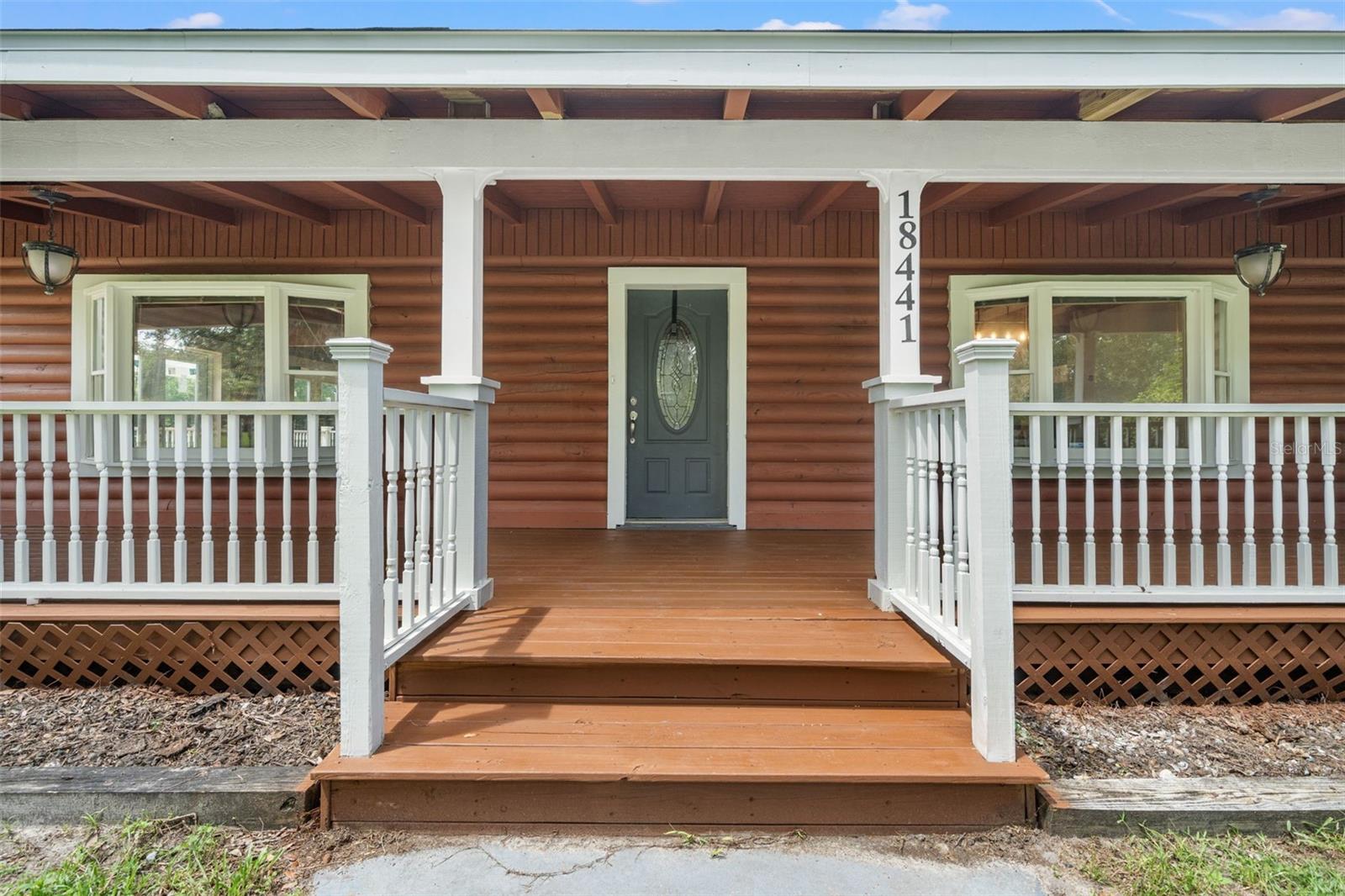 Image 6 of 55 For 18441 Oaklawn Drive