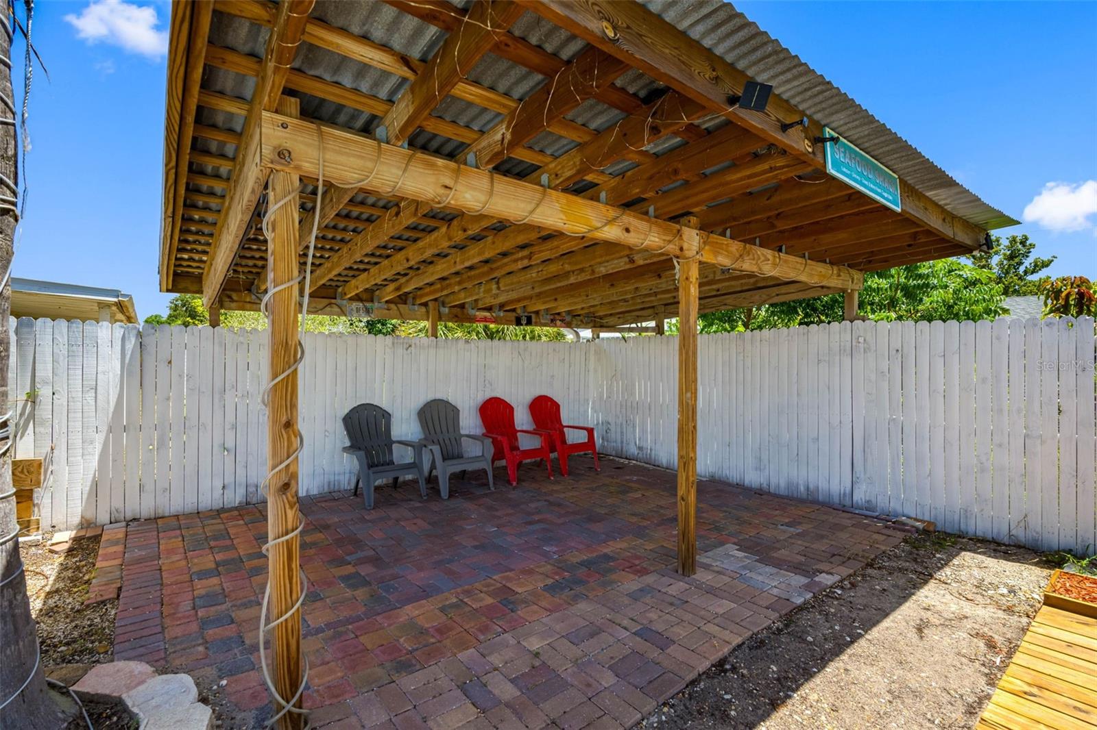 Image 28 of 33 For 1036 Viking Drive