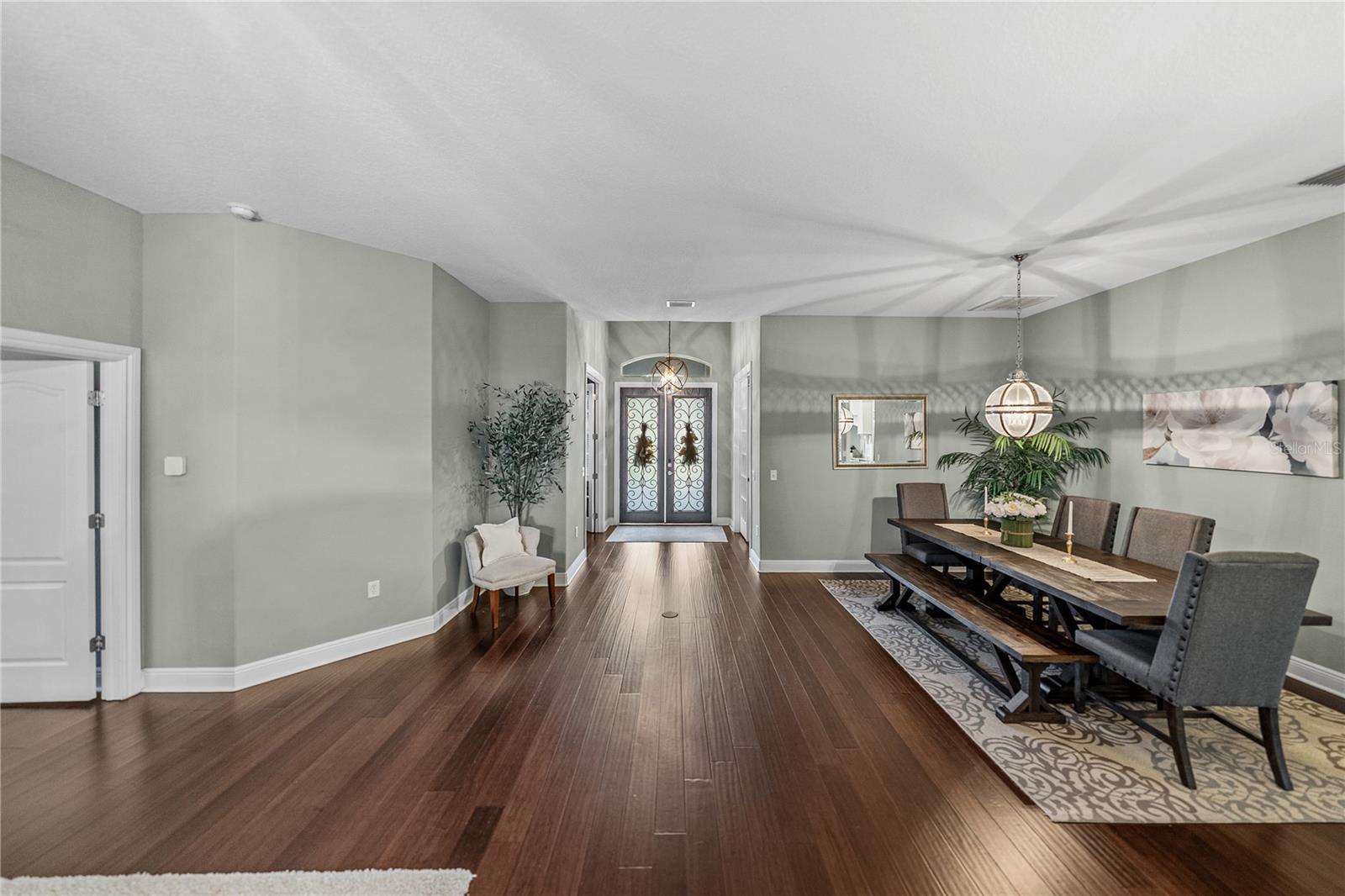 Image 15 of 100 For 6810 Luana Lane