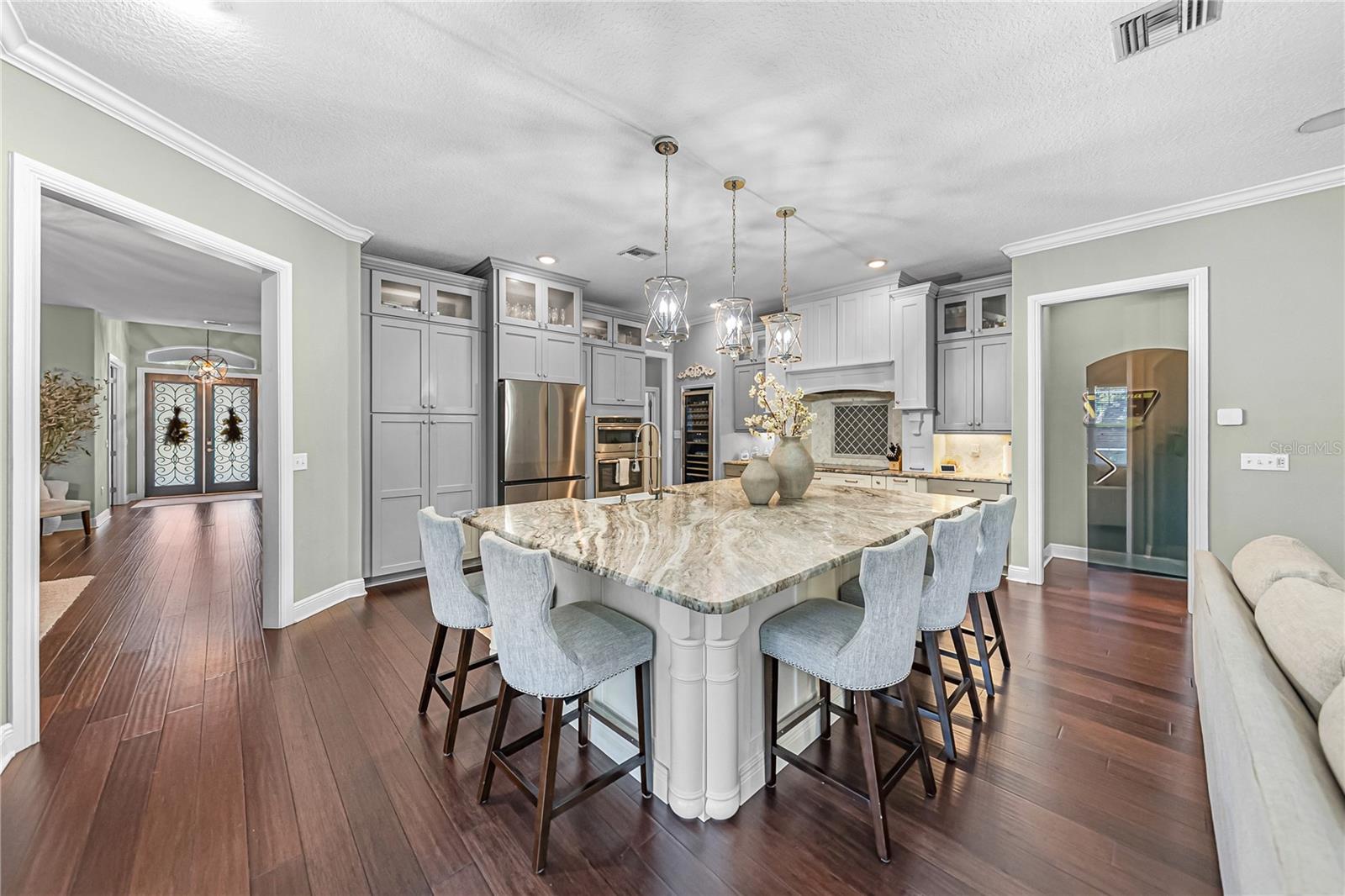 Image 19 of 100 For 6810 Luana Lane