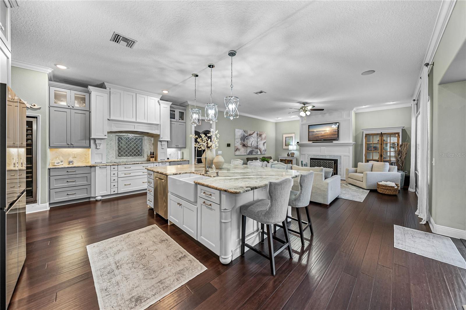 Image 20 of 100 For 6810 Luana Lane