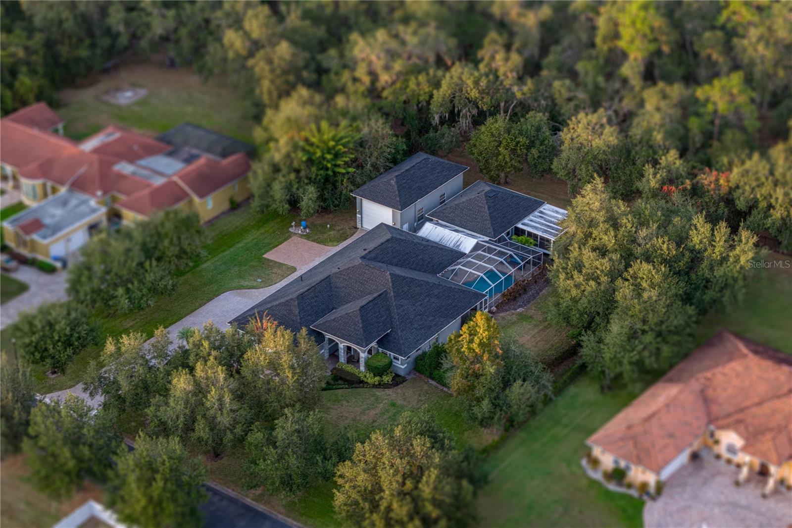 Image 3 of 100 For 6810 Luana Lane