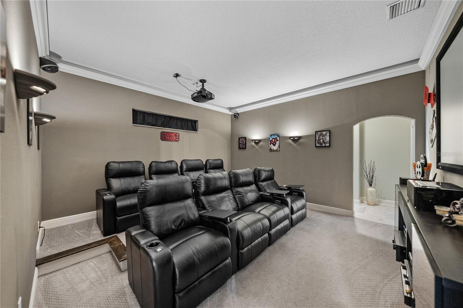 Image 34 of 100 For 6810 Luana Lane