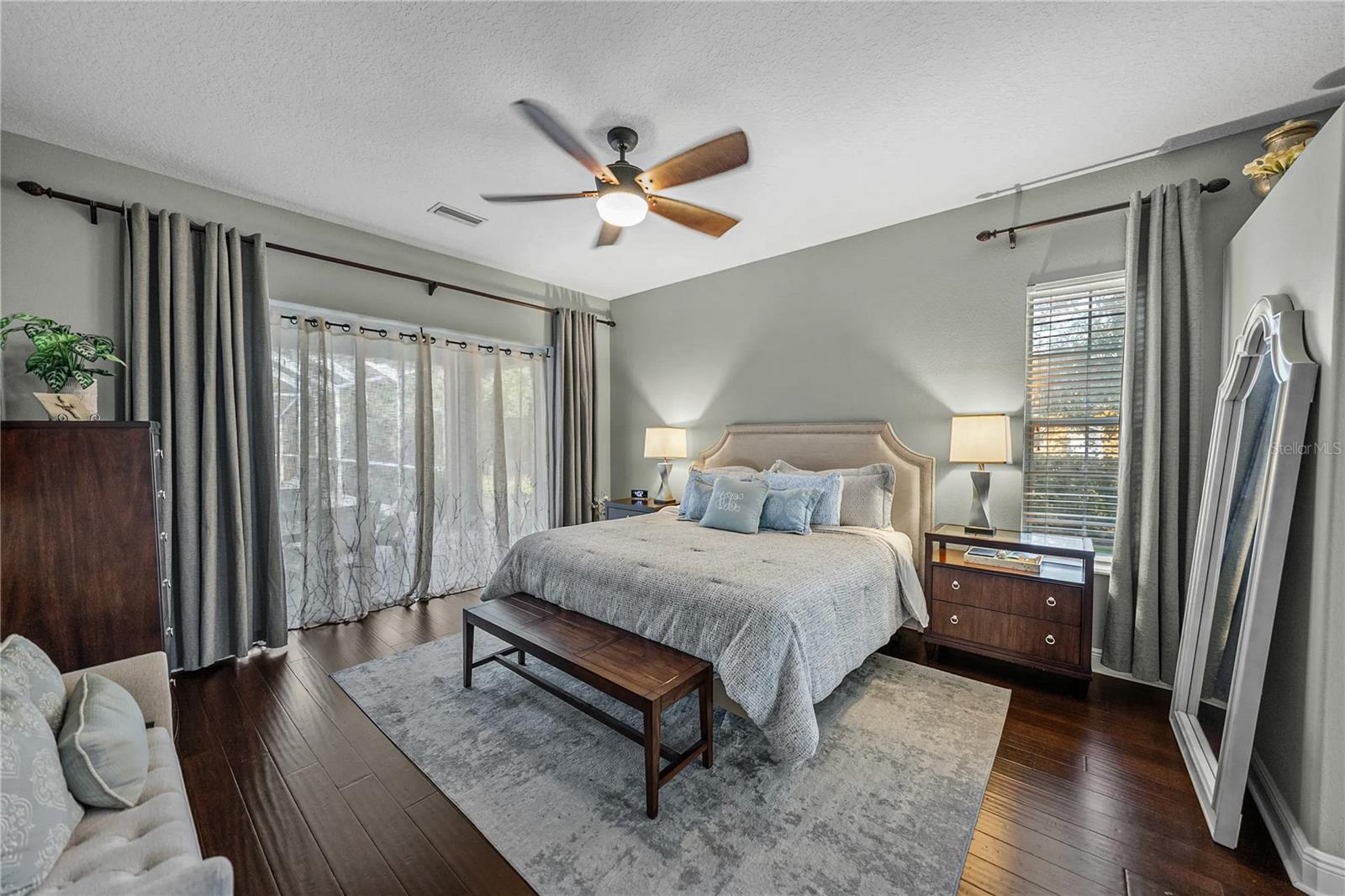 Image 38 of 100 For 6810 Luana Lane