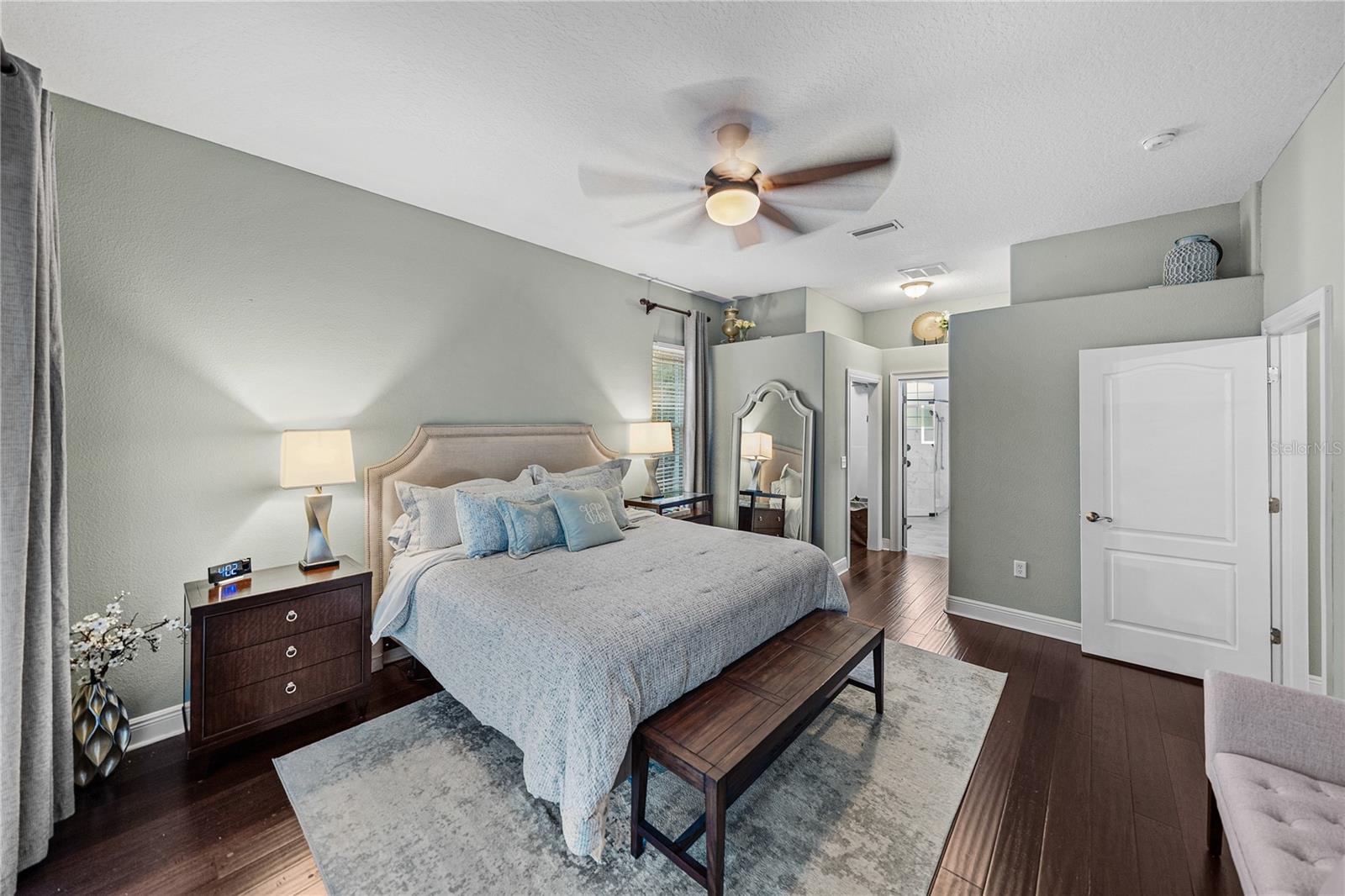 Image 39 of 100 For 6810 Luana Lane