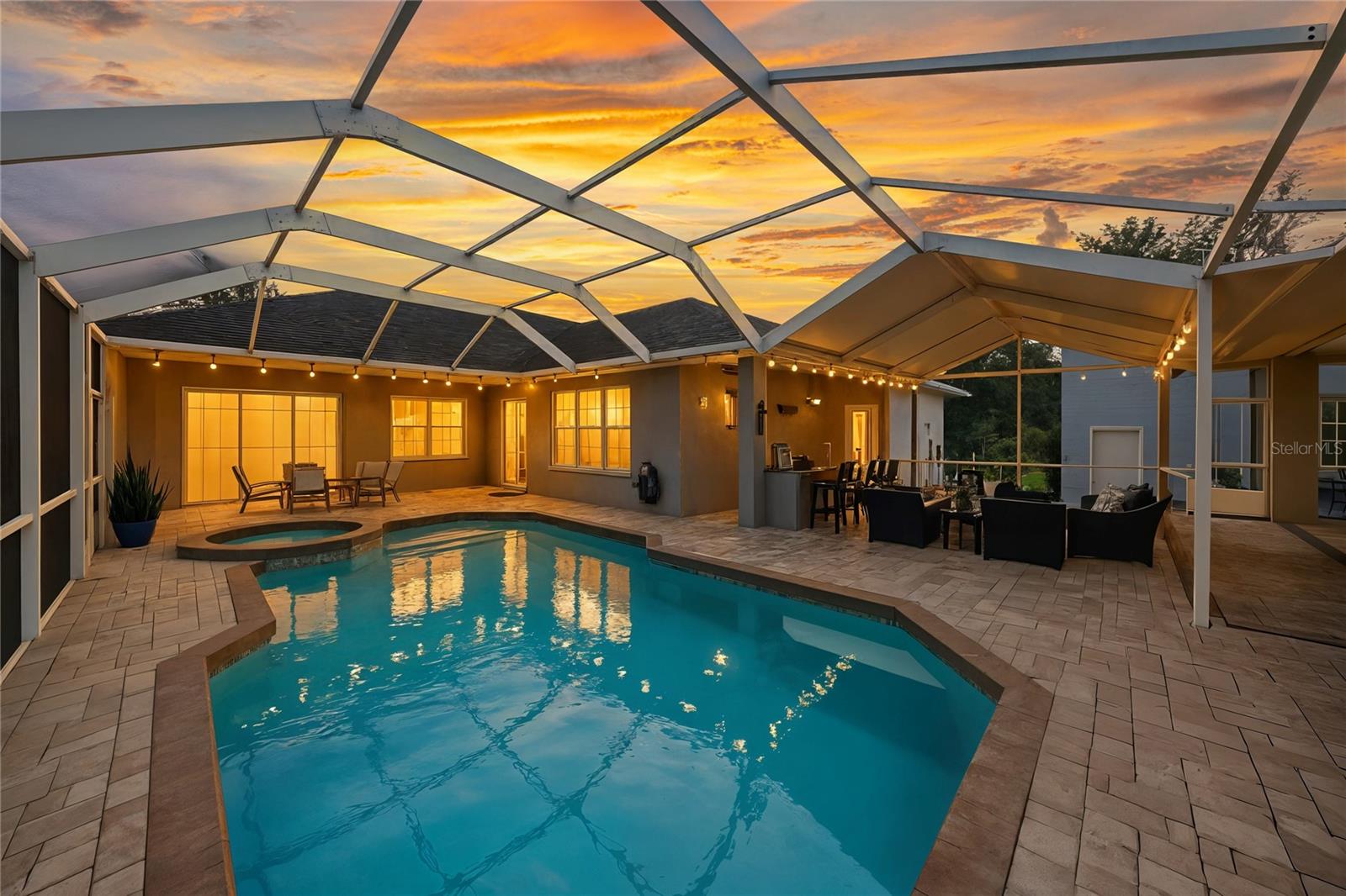 Image 61 of 100 For 6810 Luana Lane