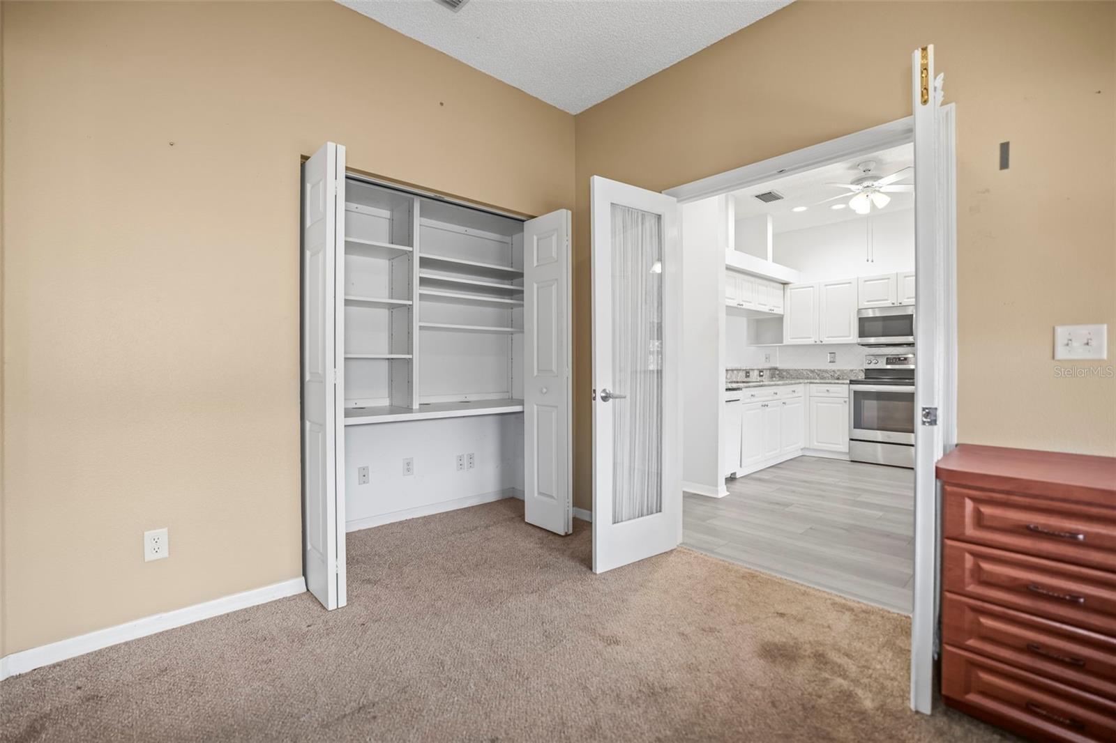 Image 36 of 67 For 6650 100th Way N 25c