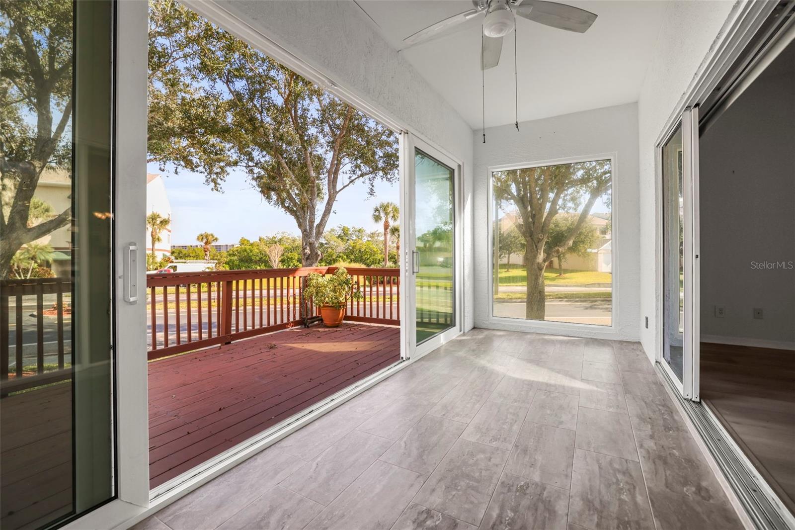 Image 40 of 67 For 6650 100th Way N 25c