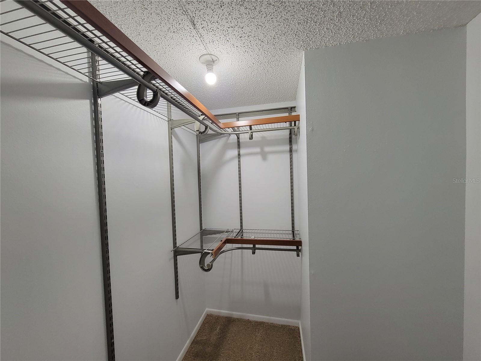 Image 13 of 30 For 5080 Locust Street Ne 223