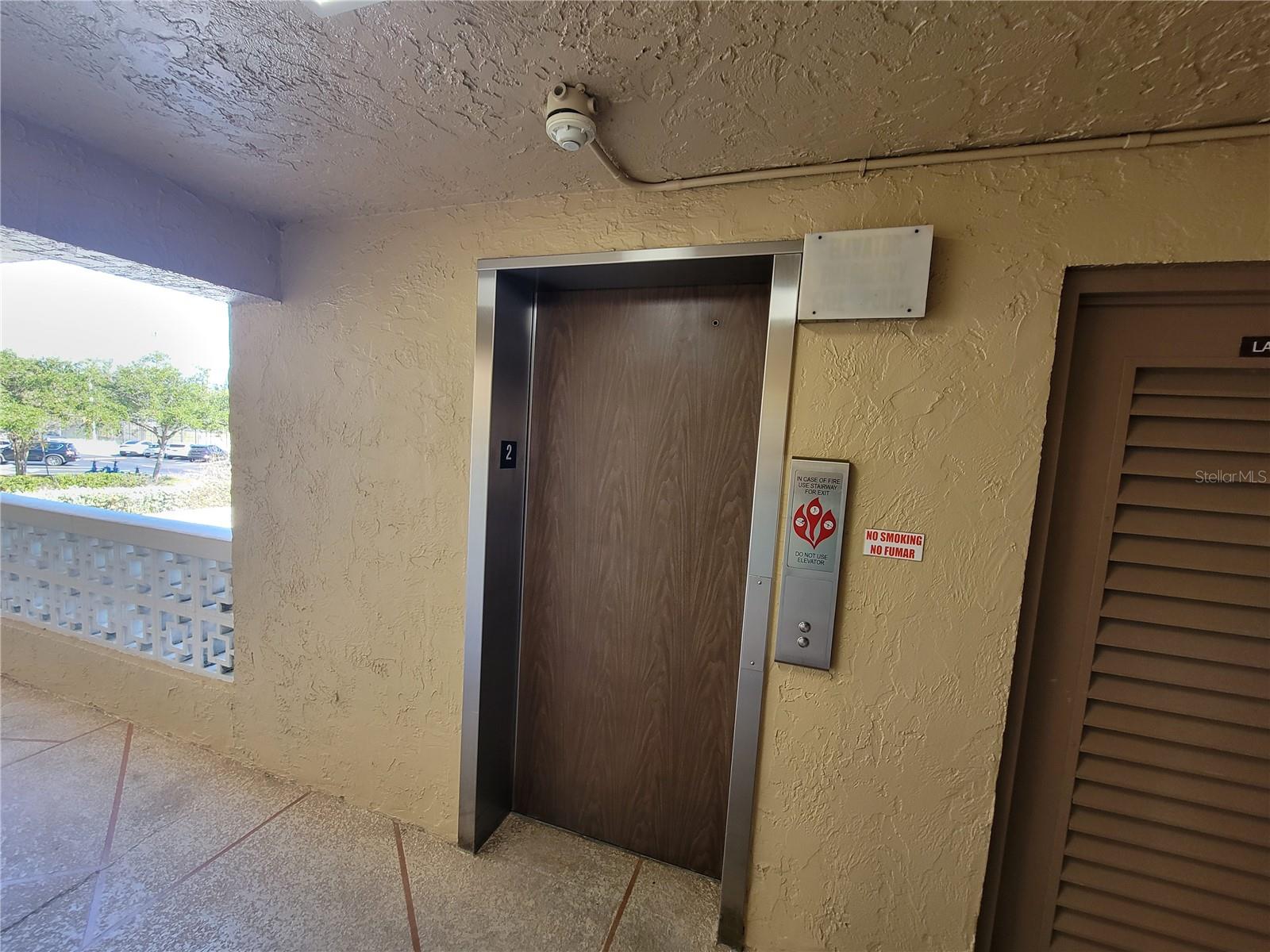 Image 22 of 30 For 5080 Locust Street Ne 223