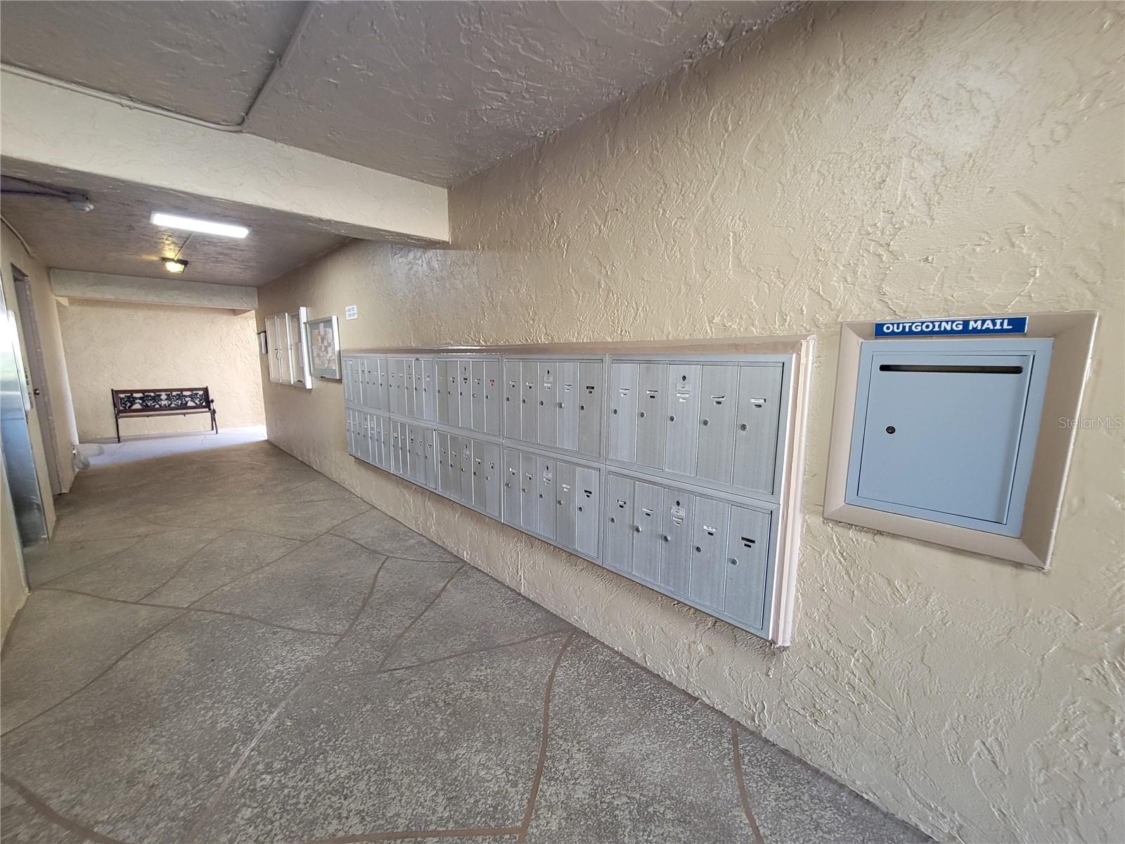 Image 24 of 30 For 5080 Locust Street Ne 223