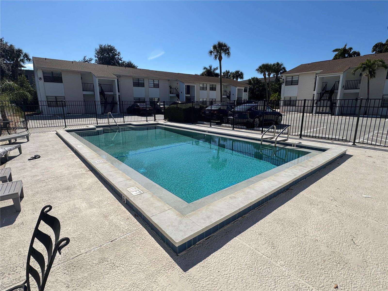 Image 4 of 58 For 3102 Horatio Street 12