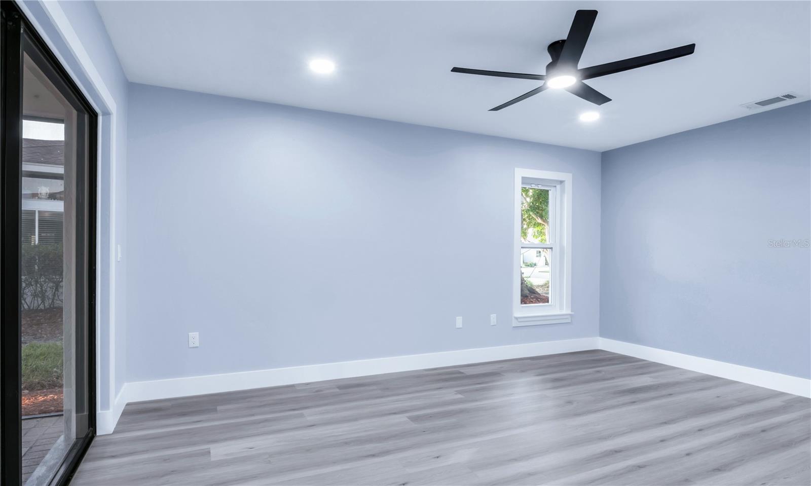 Image 11 of 49 For 1007 82nd Street