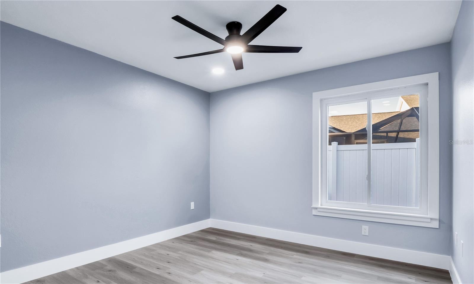 Image 18 of 49 For 1007 82nd Street