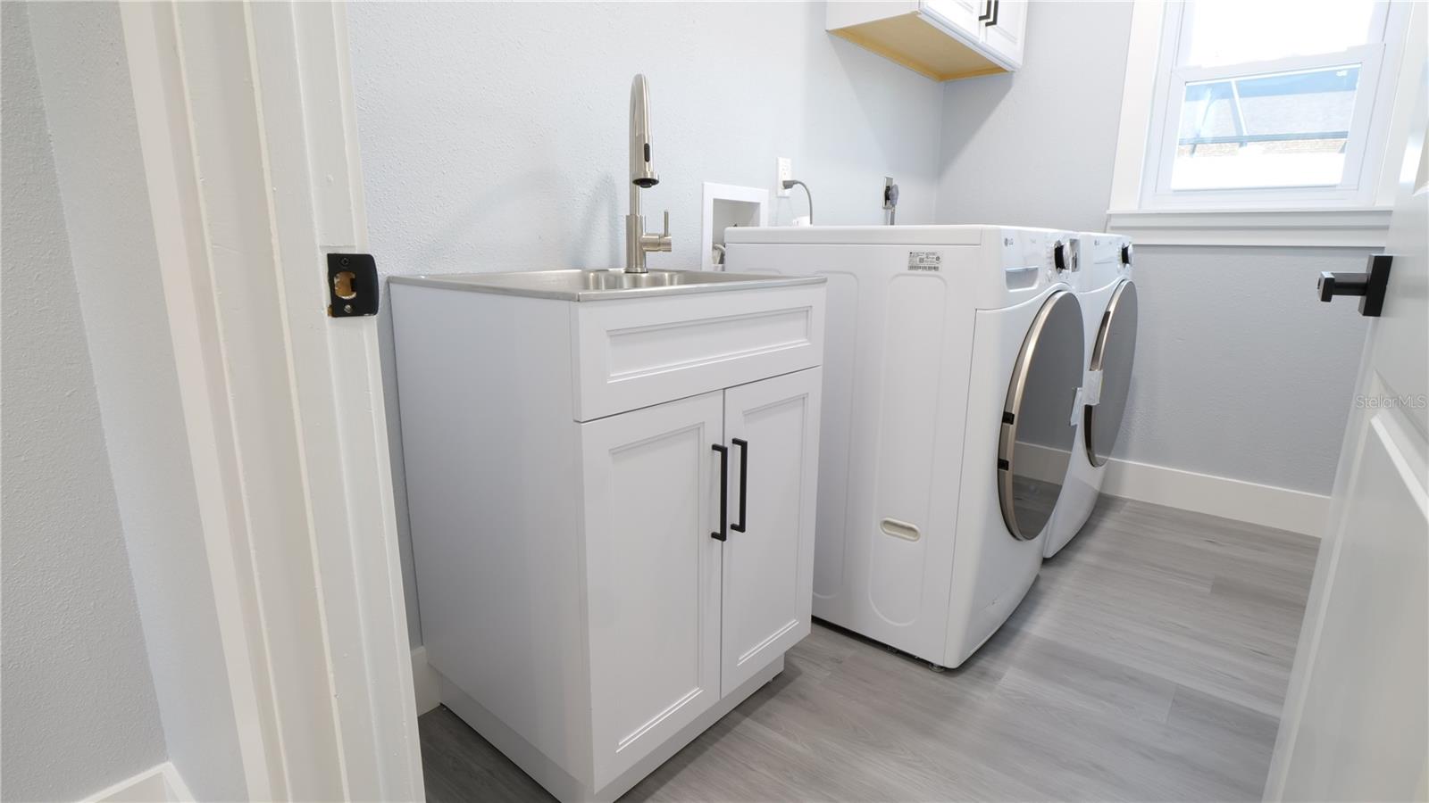 Image 25 of 49 For 1007 82nd Street