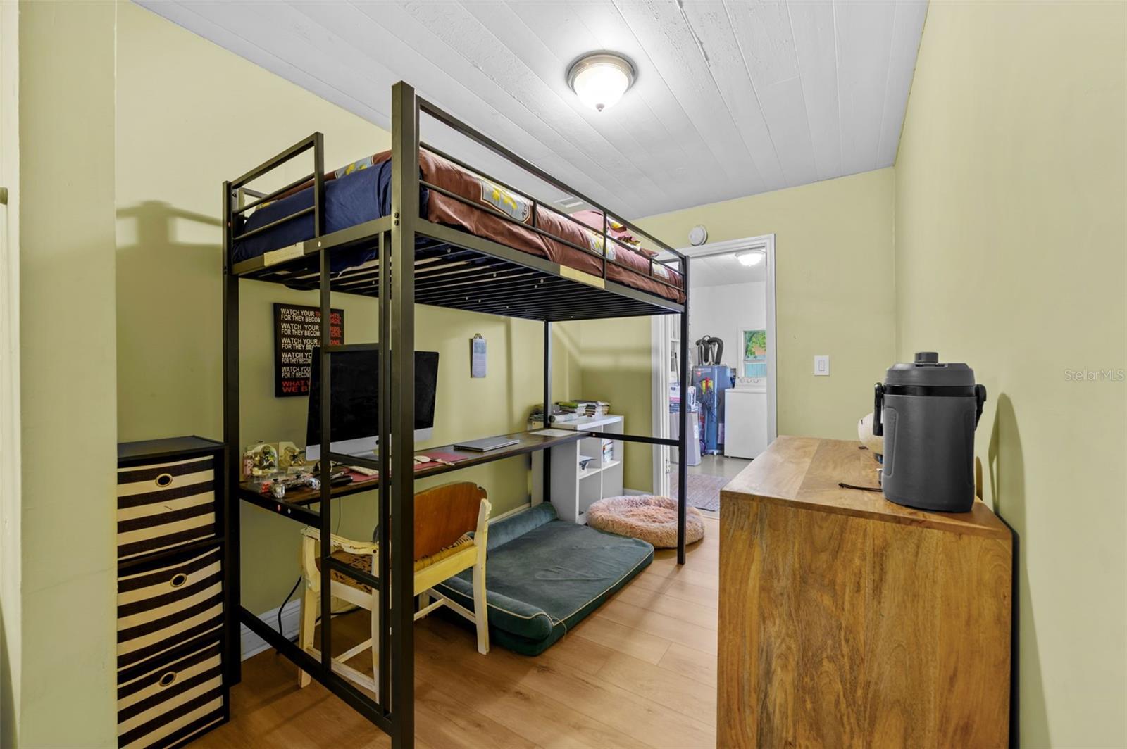 Image 13 of 42 For 1304 32nd Avenue