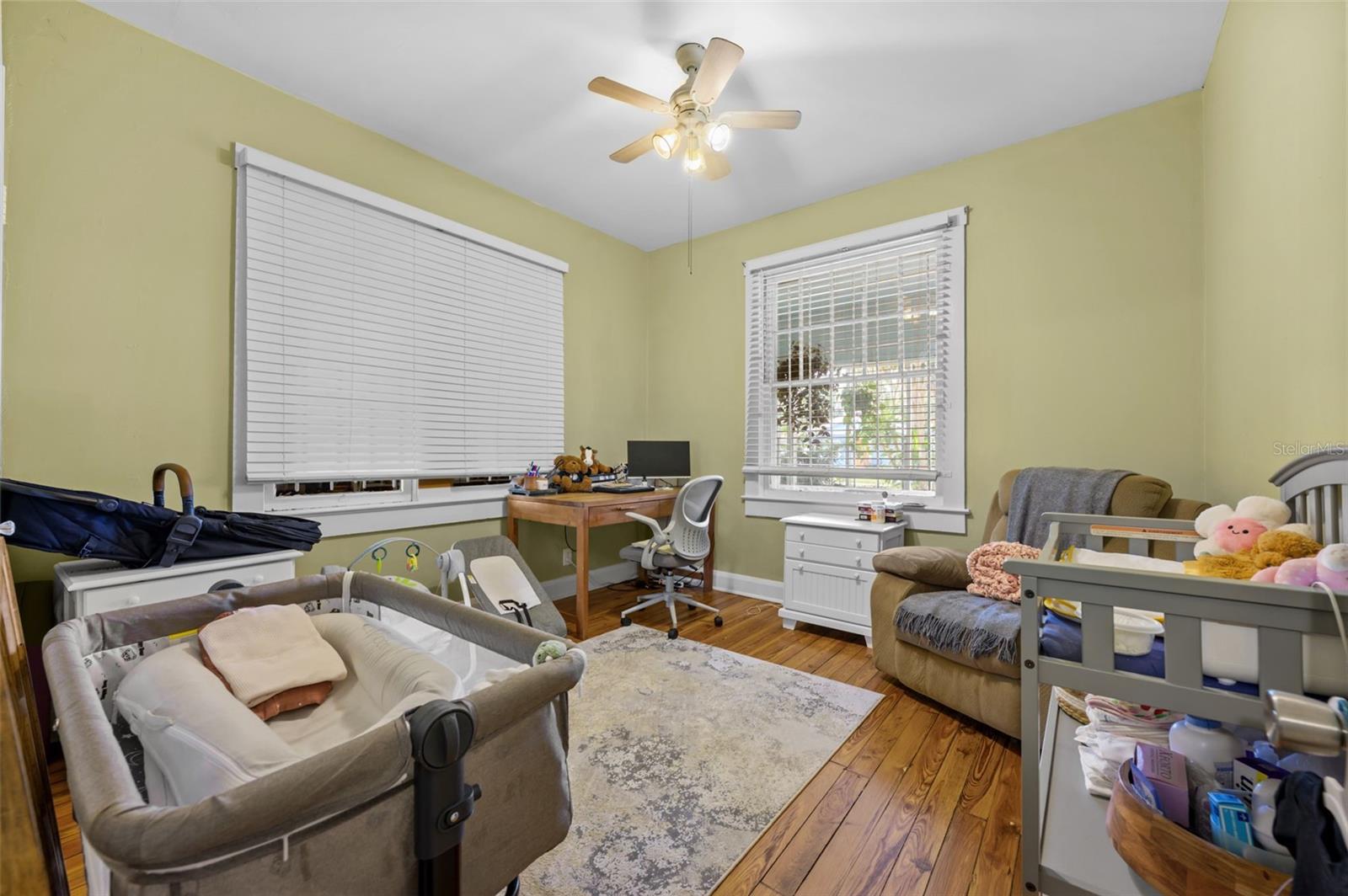 Image 19 of 42 For 1304 32nd Avenue