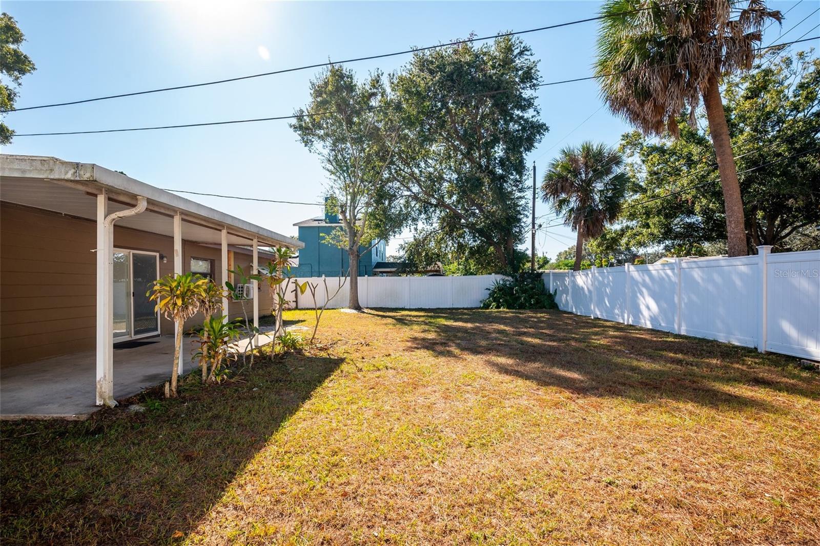 Image 23 of 25 For 5900 12th Street N