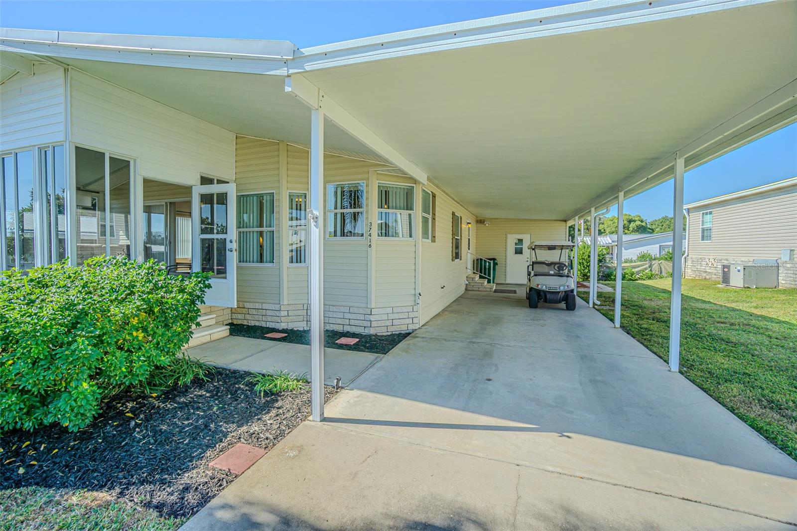 Image 12 of 48 For 37416 Neukom Avenue