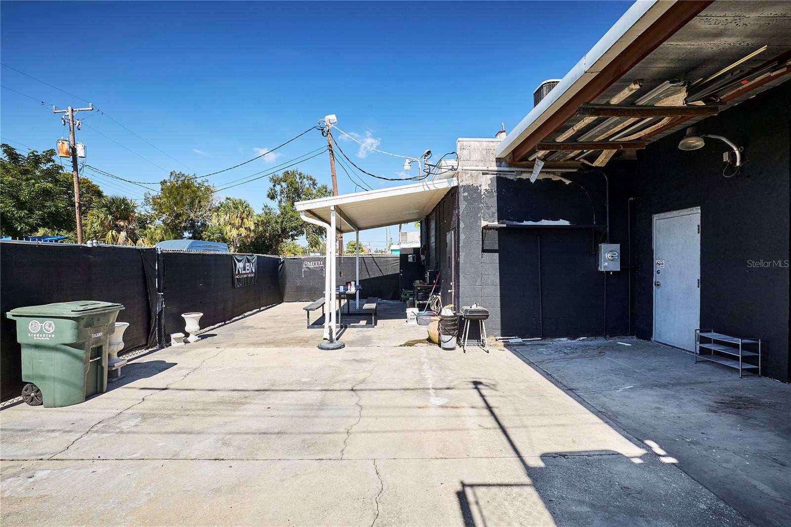 Image 10 of 48 For 1834 Tamiami Trail