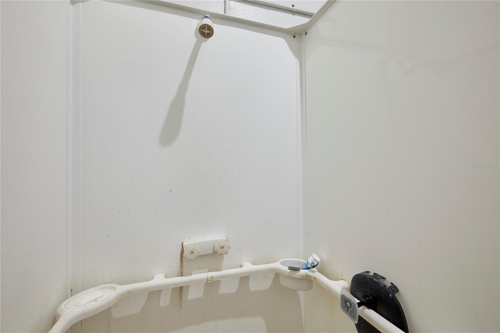 Image 18 of 48 For 1834 Tamiami Trail