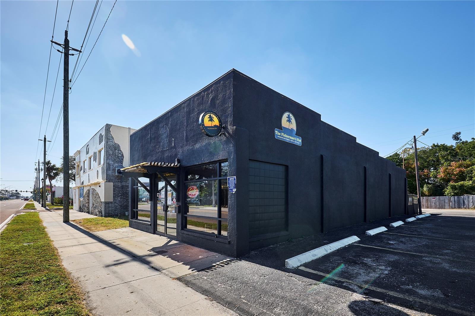 Image 2 of 48 For 1834 Tamiami Trail