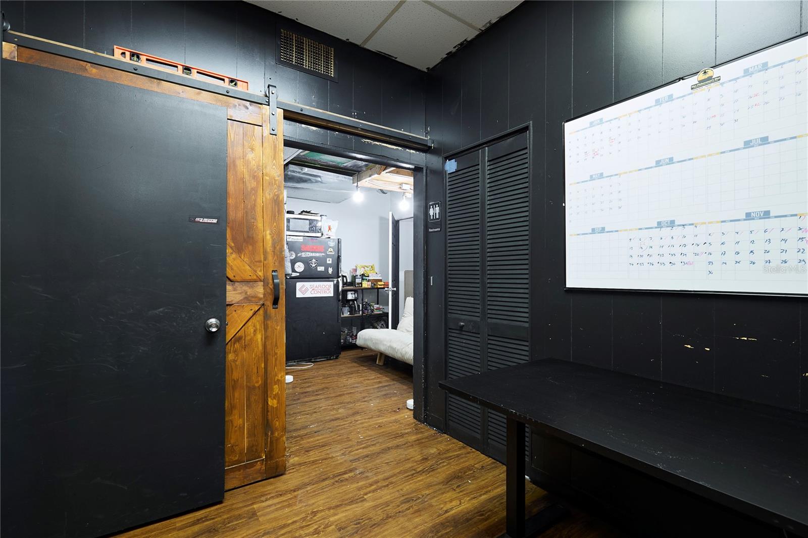 Image 22 of 48 For 1834 Tamiami Trail