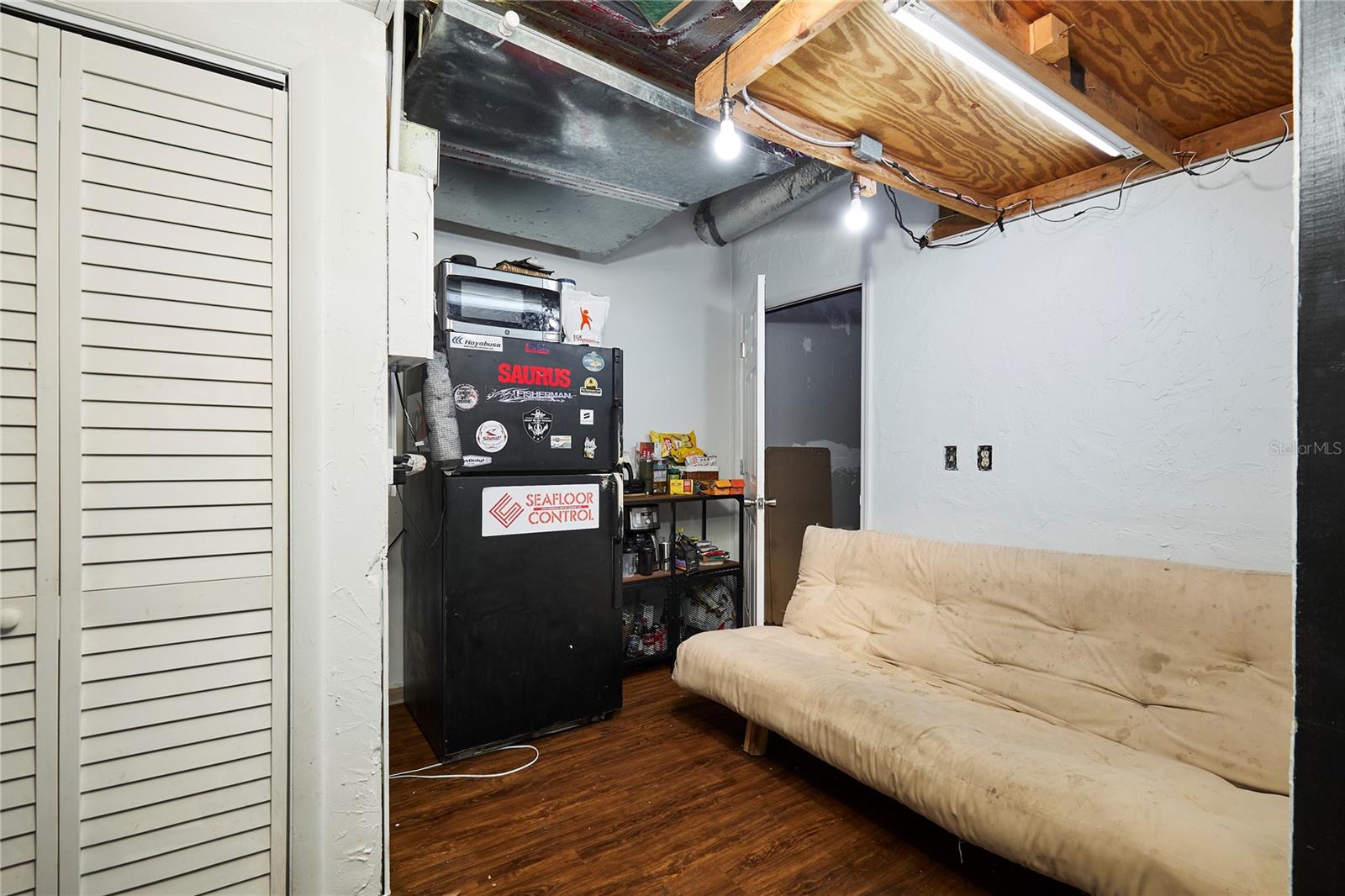 Image 25 of 48 For 1834 Tamiami Trail