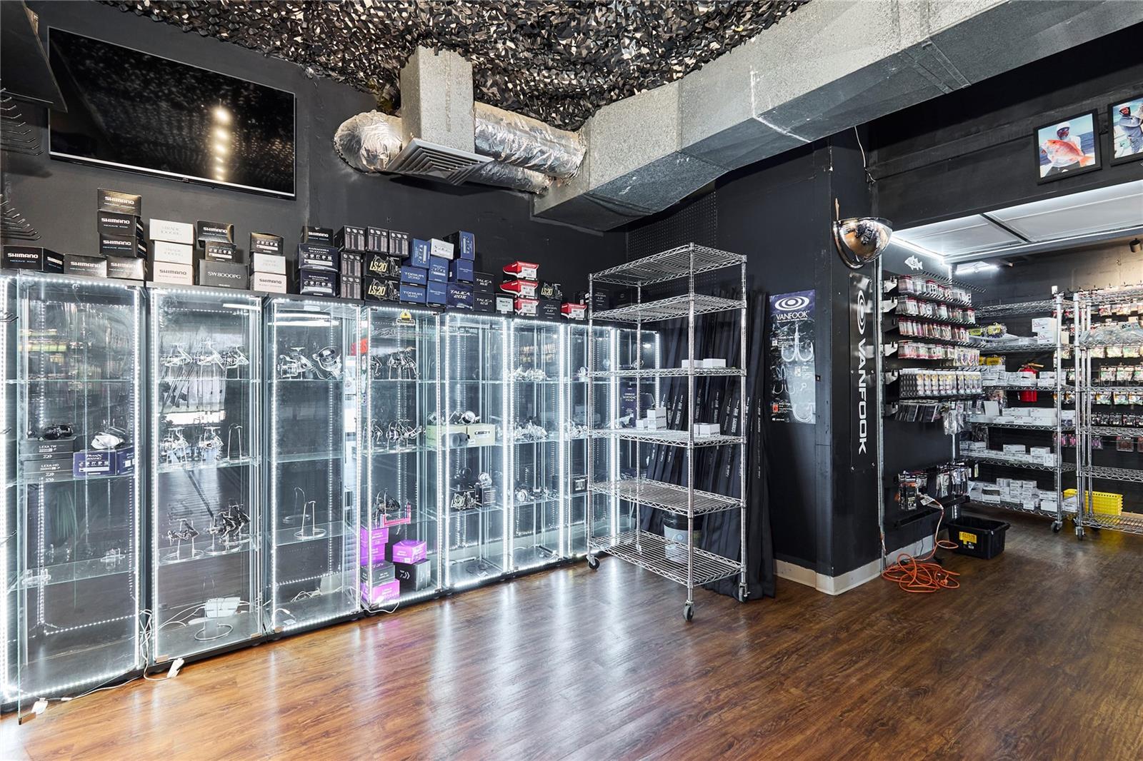 Image 29 of 48 For 1834 Tamiami Trail