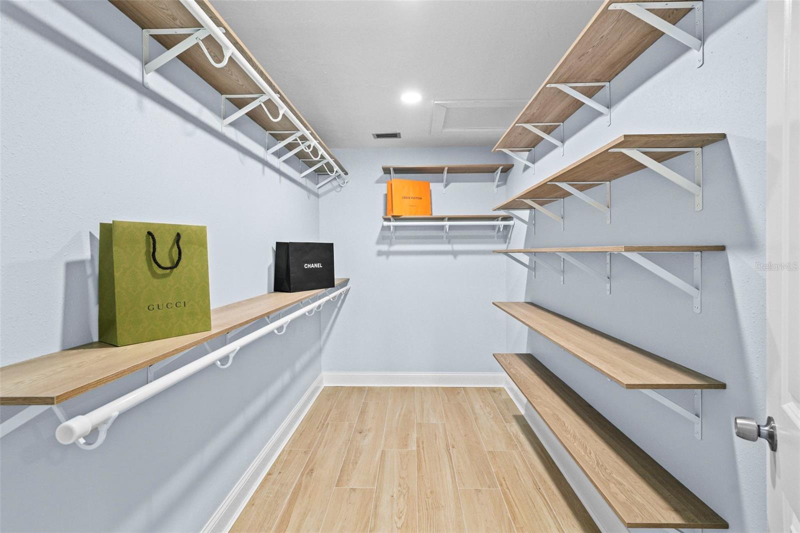 Listing photo id 27 for 642 Boca Ciega Point Boulevard S