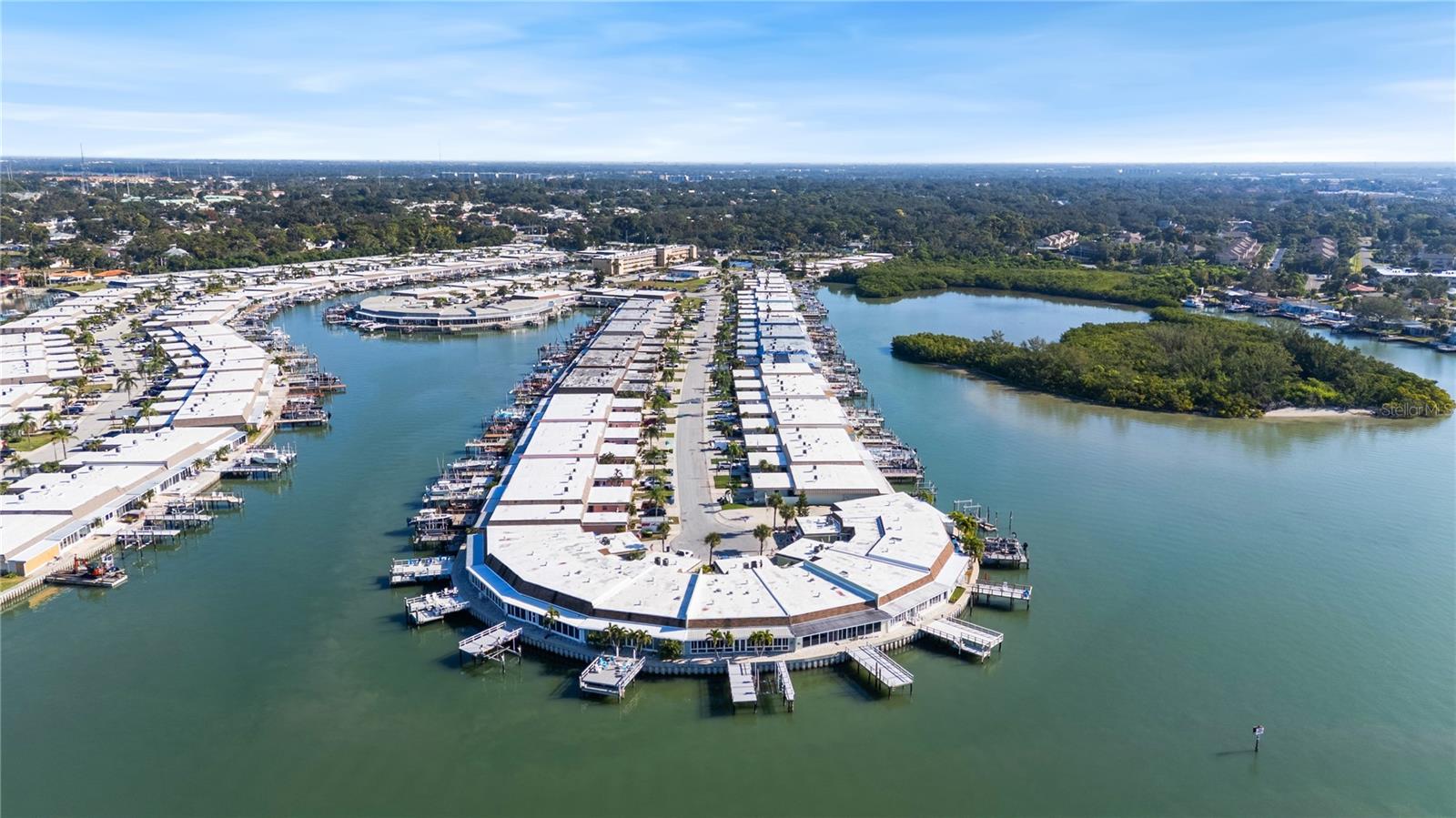 Listing photo id 44 for 642 Boca Ciega Point Boulevard S