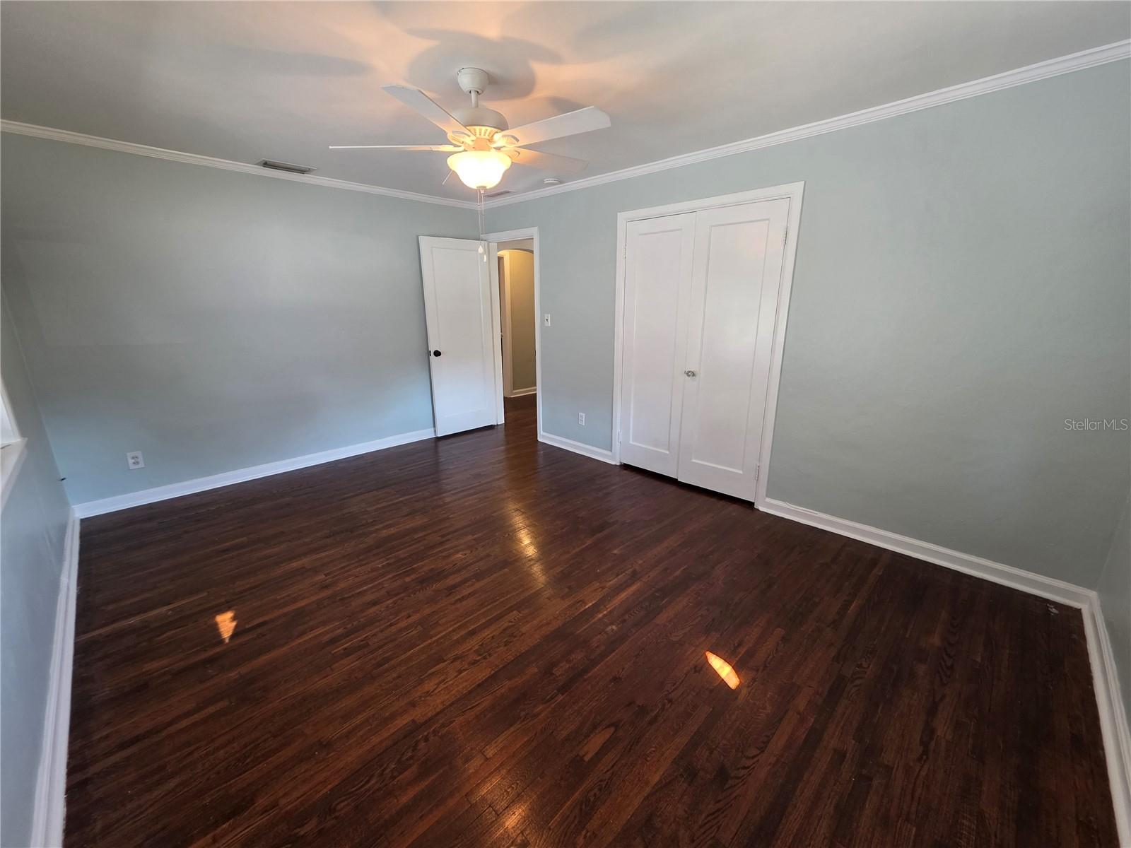 Image 28 of 49 For 775 20th Avenue N