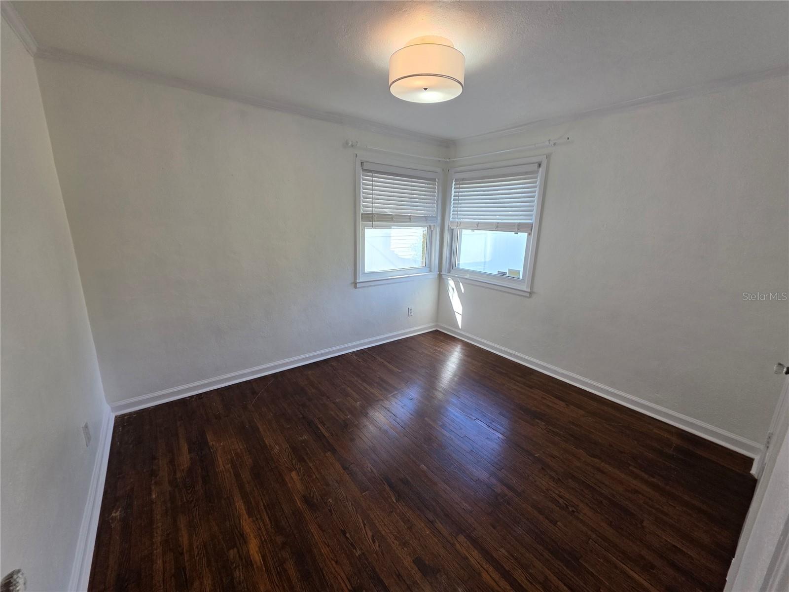 Image 30 of 49 For 775 20th Avenue N