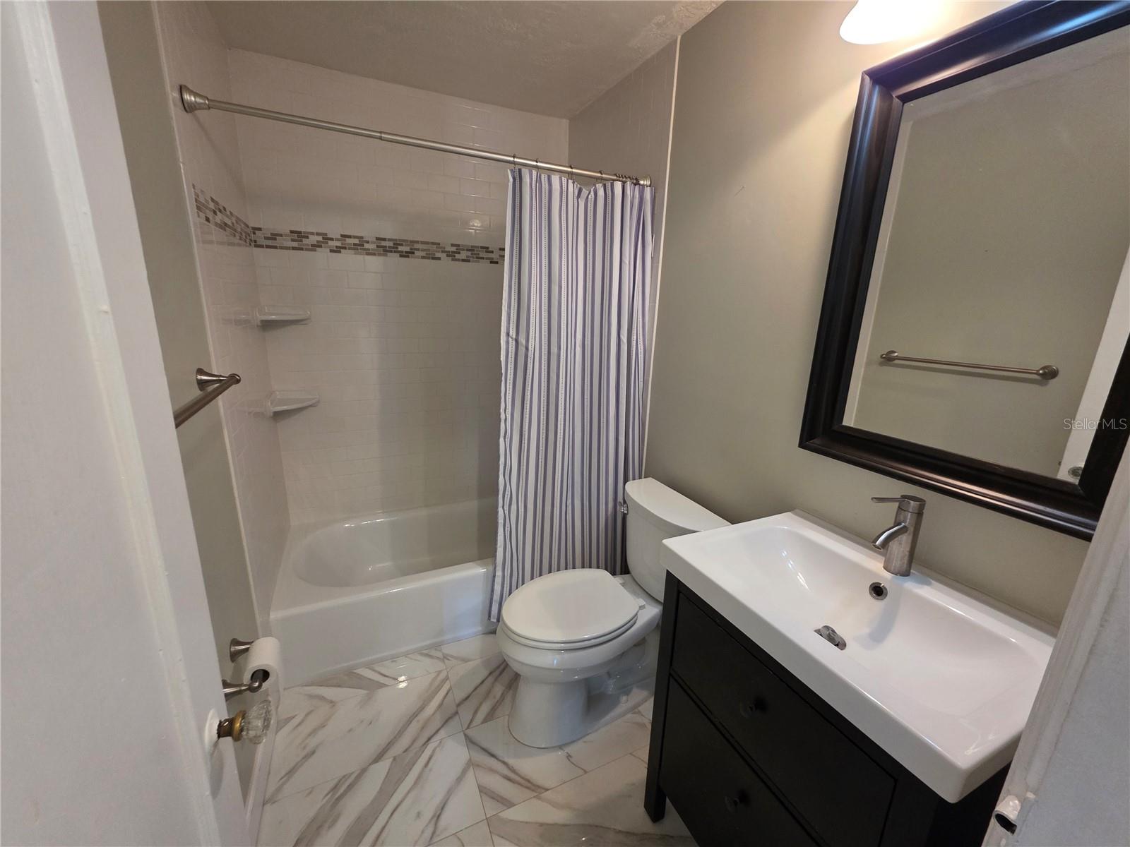 Image 34 of 49 For 775 20th Avenue N