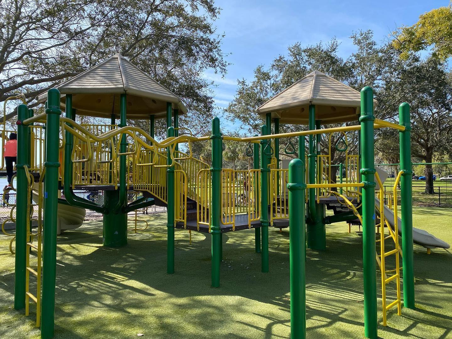 Image 47 of 49 For 775 20th Avenue N