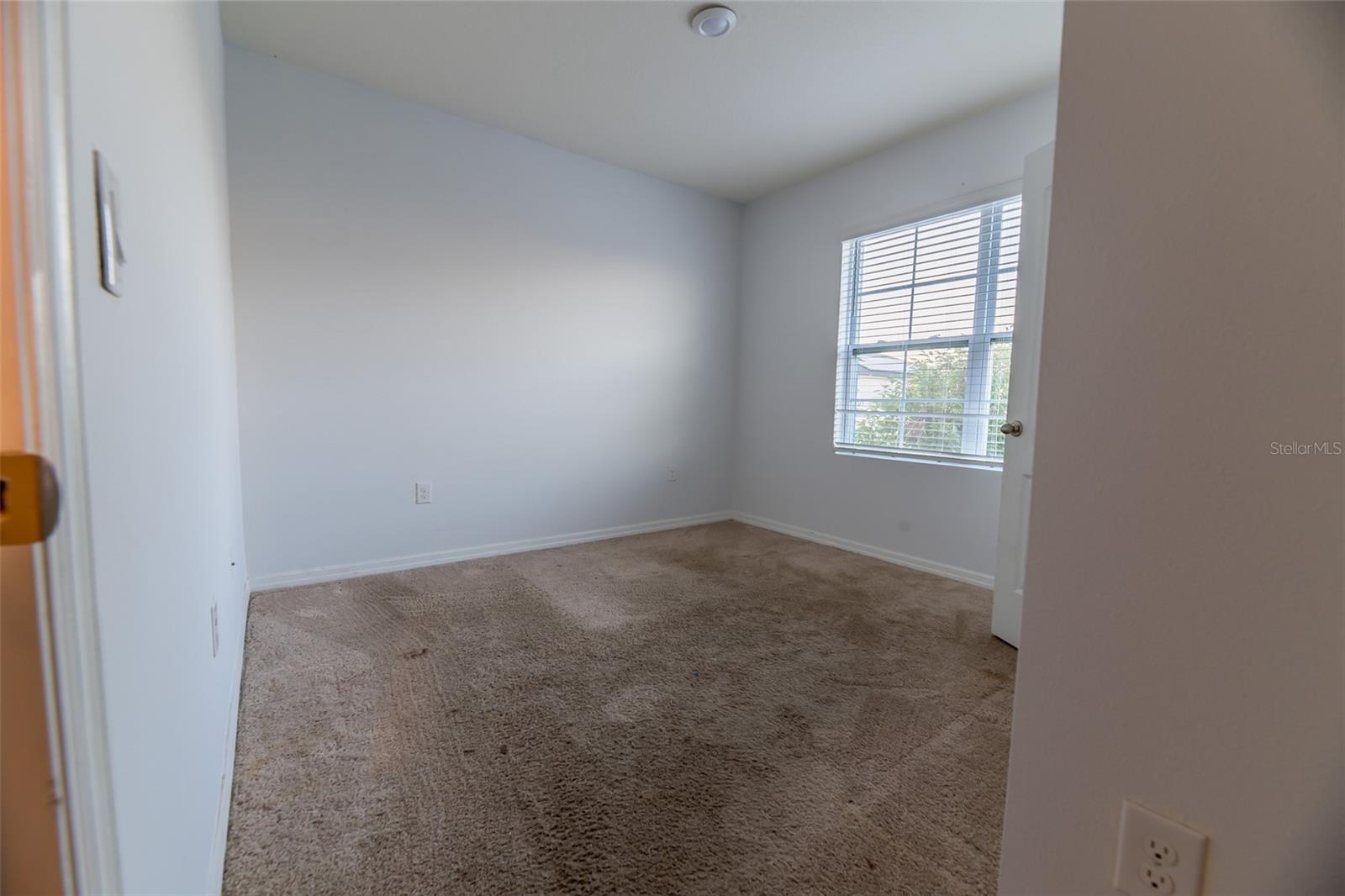 Image 11 of 66 For 702 Peyton Brooke Way