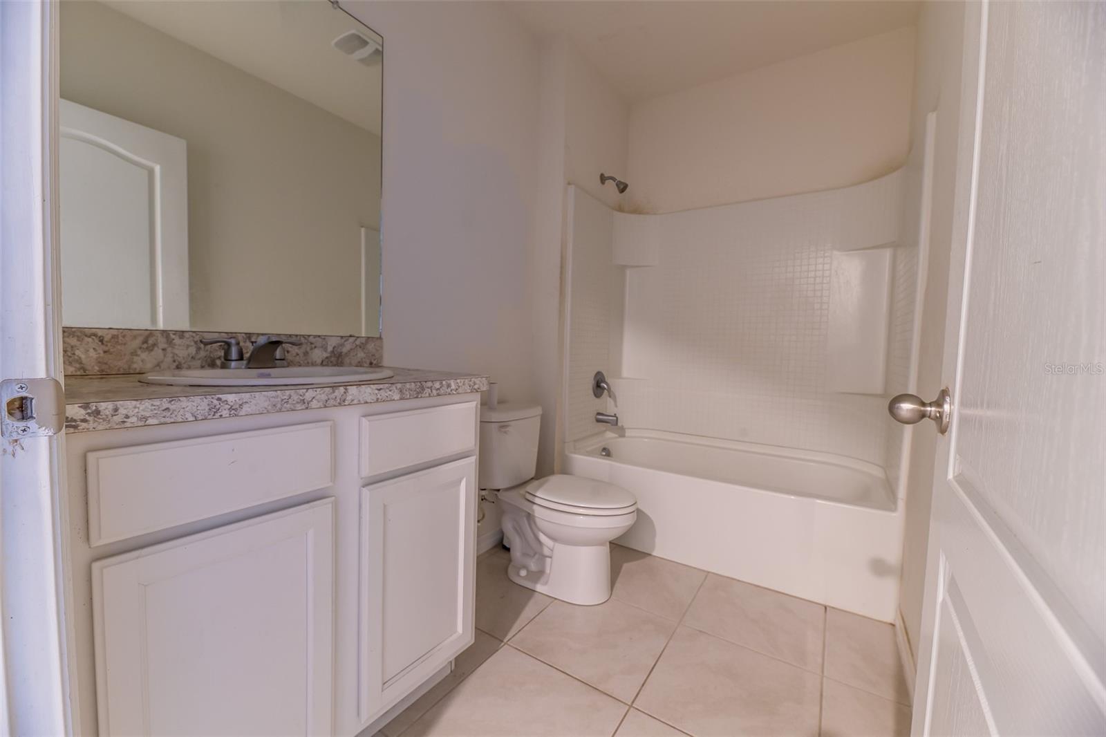 Image 16 of 66 For 702 Peyton Brooke Way