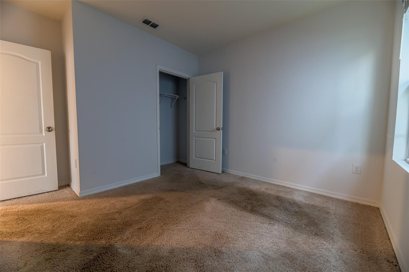 Image 18 of 66 For 702 Peyton Brooke Way