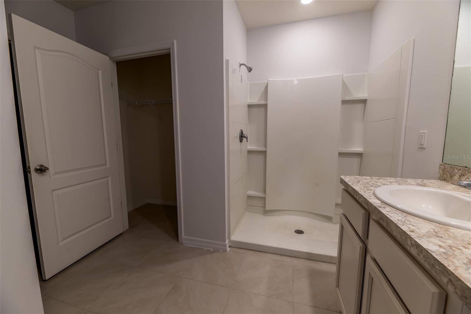 Image 25 of 66 For 702 Peyton Brooke Way