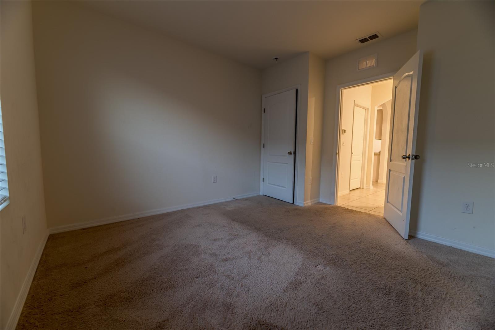 Image 38 of 66 For 702 Peyton Brooke Way